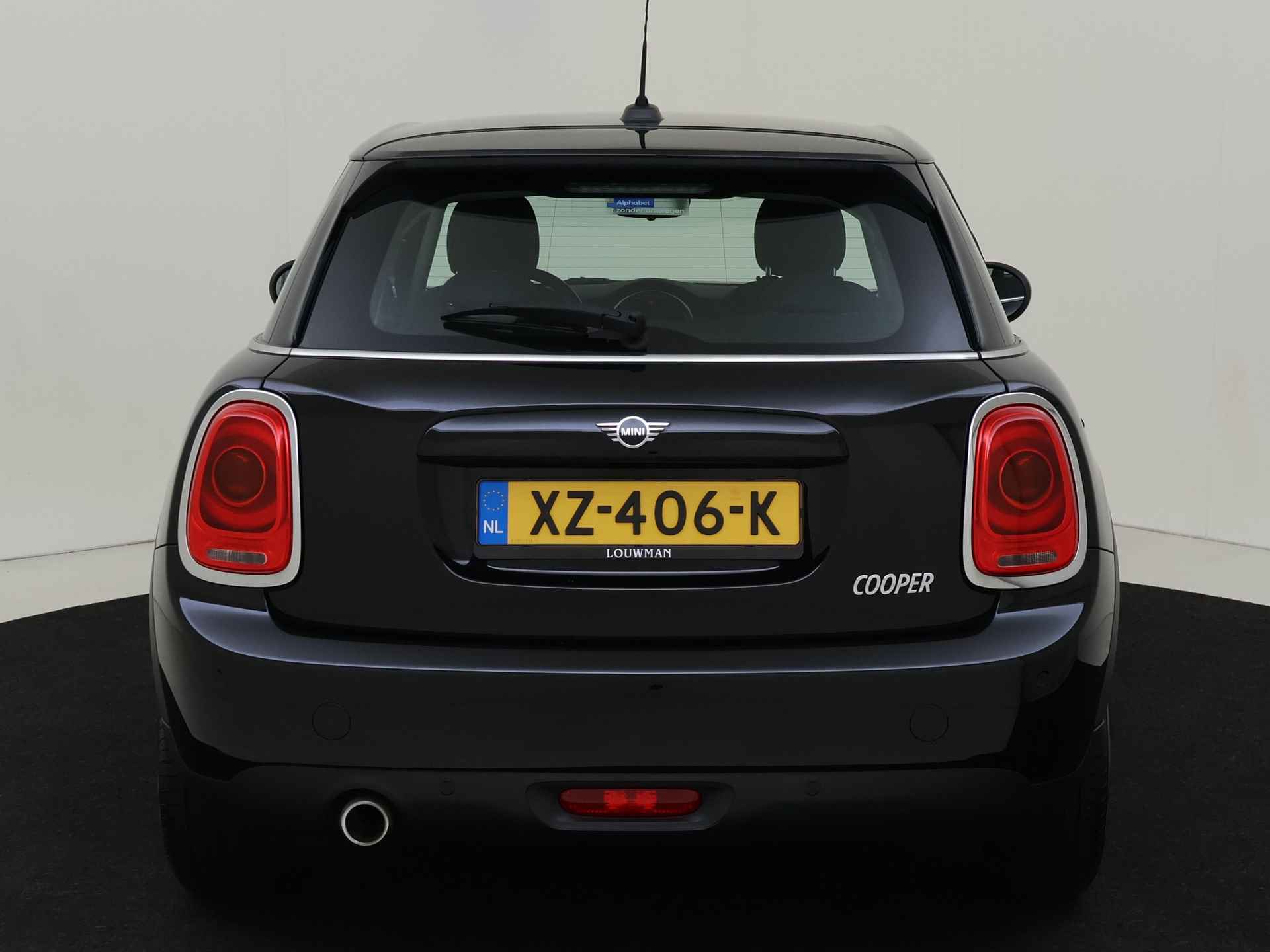 MINI 5-deurs 1.5 136pk Cooper 5drs Business Edition | Navigatie | Parkeersensoren | Airco | Cruise Control | - 31/43