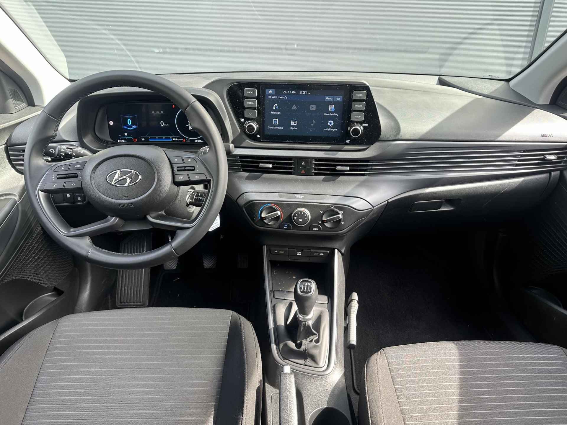 Hyundai i20 1.2 MPI Comfort / Camera / Airco / Cruise / Apple craplay&Android auto / Bluetooth / - 2/30