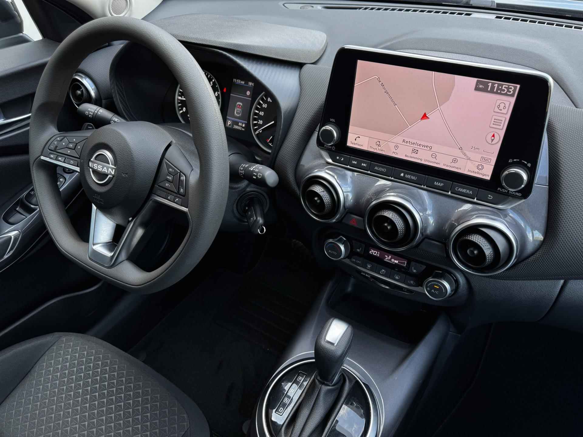 Nissan Juke 1.0 DIG-T / Automaat / Navigatie + Camera / Climate Control / Stoelverwarming / DAB - 17/44