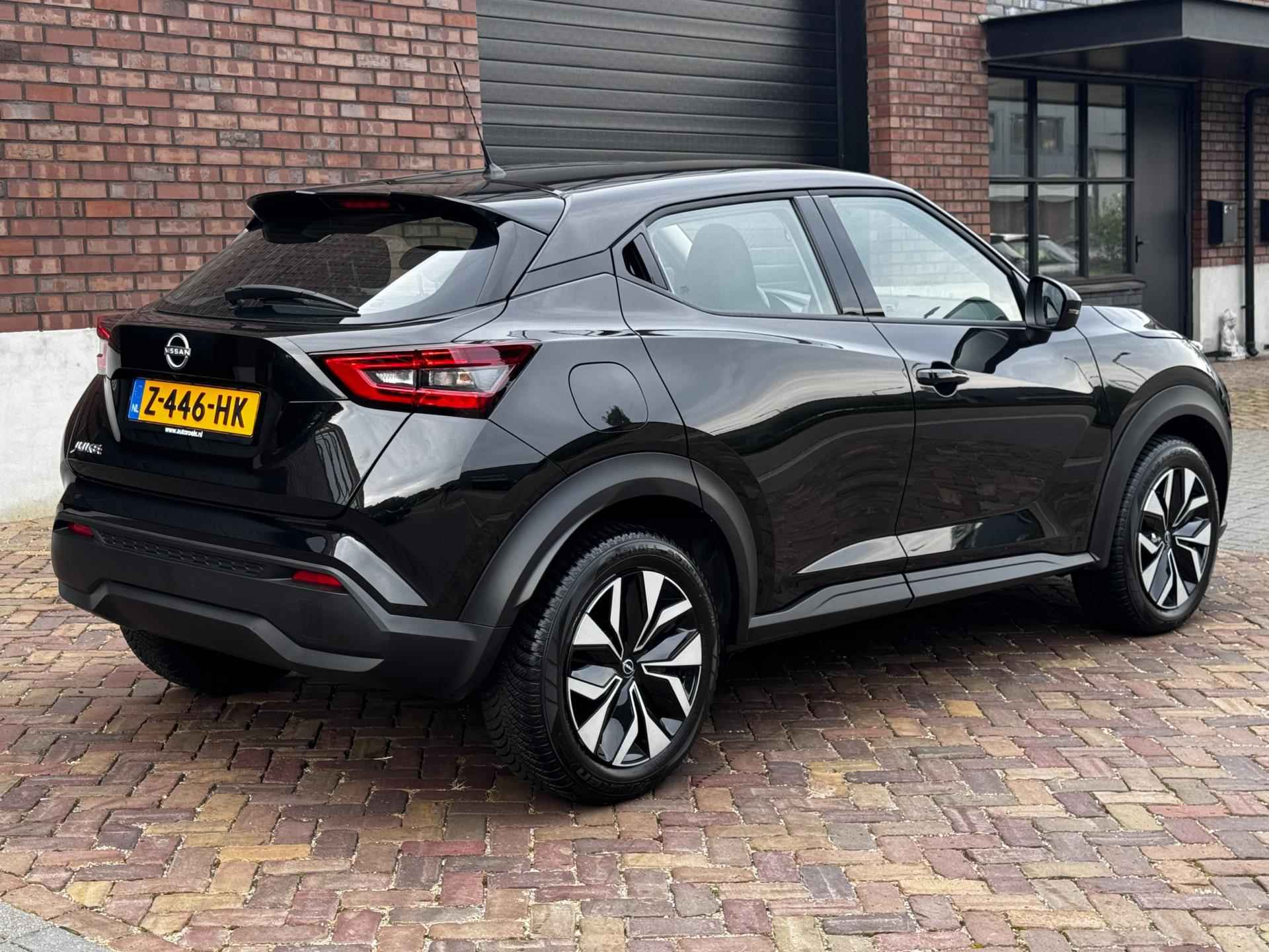 Nissan Juke 1.0 DIG-T / Automaat / Navigatie + Camera / Climate Control / Stoelverwarming / DAB / Cruise Control - 3/44