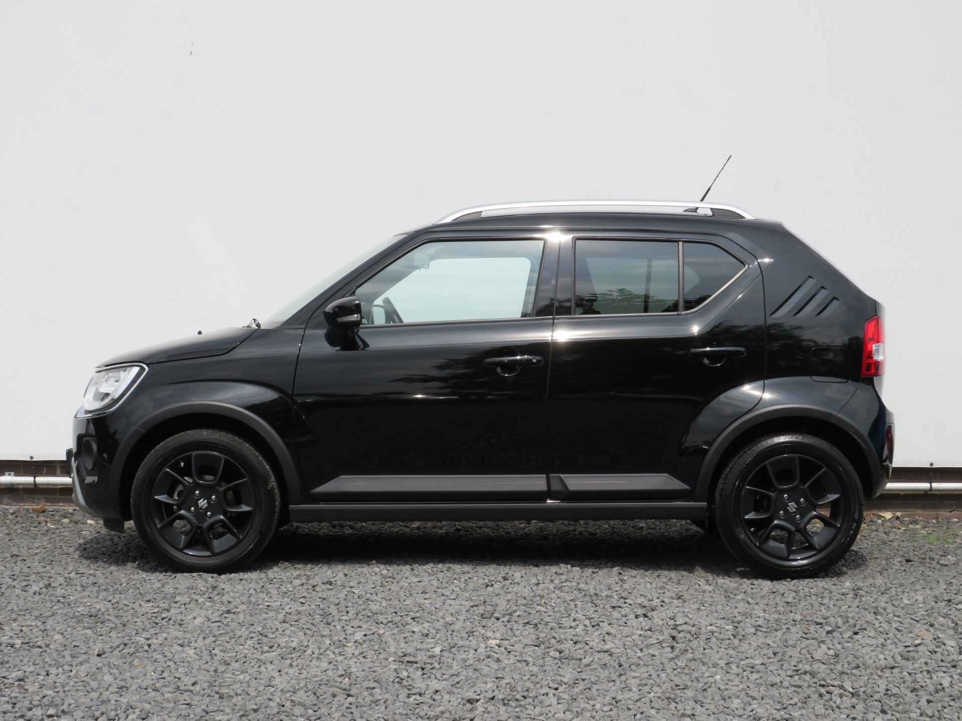 Suzuki Ignis 1.2 Smart Hybrid Style/Stijl, Dealer onderhouden, Keyless, Navi, Camera, Clima/Cruise-Control - 4/32