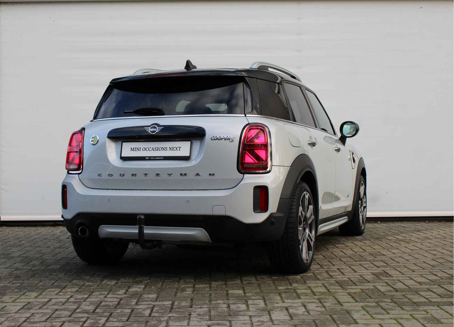 MINI Countryman Cooper S E ALL4 Classic Automaat / Panoramadak / Comfort Access / Stoelverwarming / LED / Cruise Control / PDC achter / Verwarmd stuurwiel - 6/28