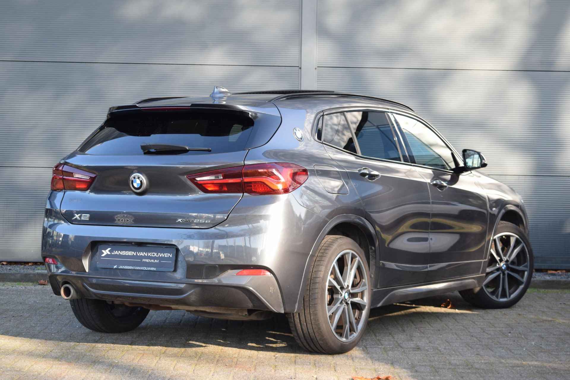 BMW X2 xDrive25e Executive / M-Sport / Pano / Head-Up Display - 6/60