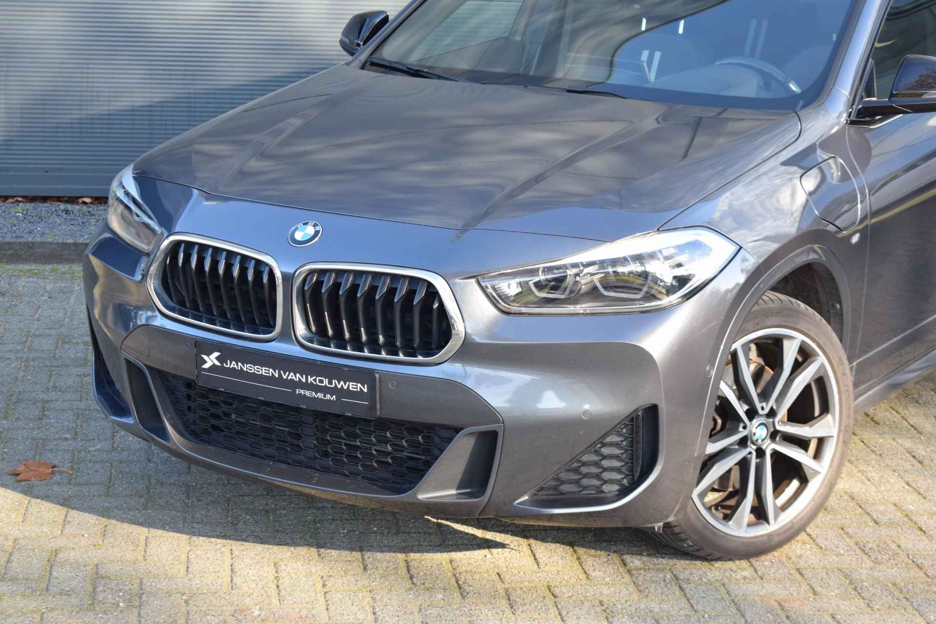 BMW X2 xDrive25e Executive / M-Sport / Pano / Head-Up Display - 34/60