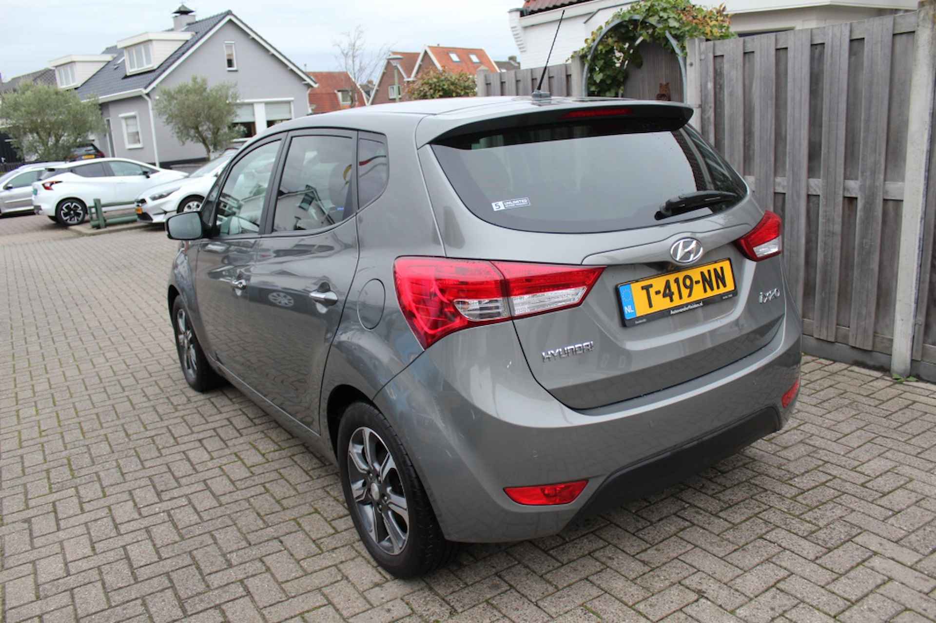 Hyundai ix20 1.6i Premium Automaat - 8/22