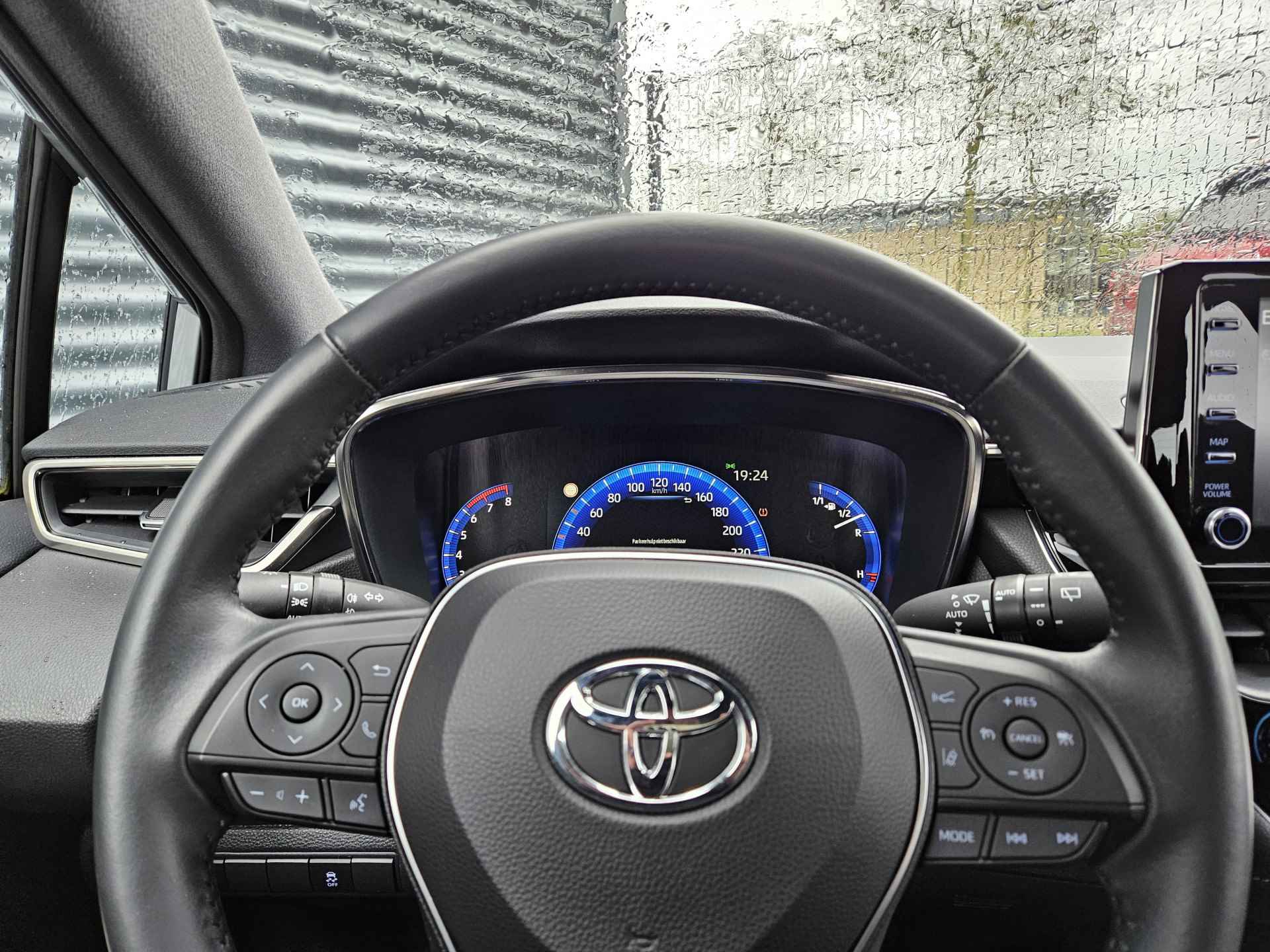 Toyota Corolla 1.2 Turbo Dynamic 116pk | Adaptive Cruise | LED Koplampen | Keyless | Stoelverwarming | Navi | DAB | Apple Carplay | - 18/19