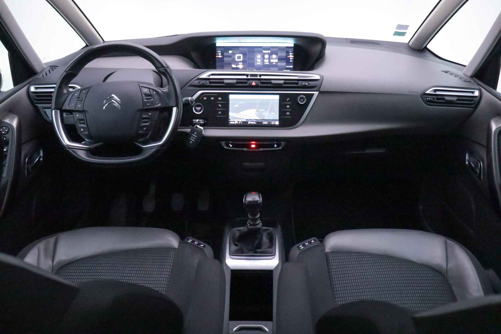 Citroën Grand C4 Spacetourer 1.2T 130Pk 7Pers SHINE PANO/CARPLAY/CAMERA/TREKHAAK/ADAPT.CRUISE/MASSAGE/XENON/KEYLESS - 17/28