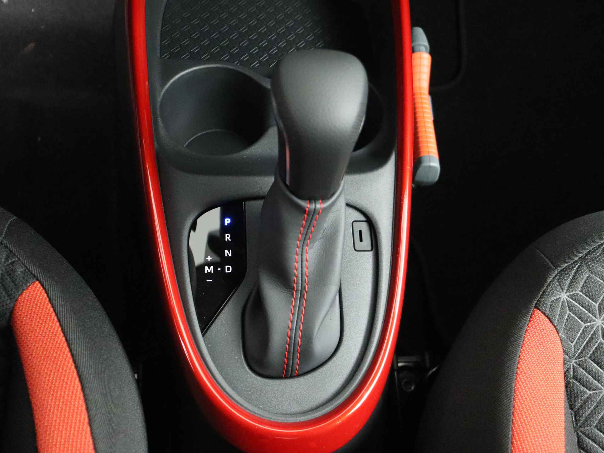 Toyota Aygo X 1.0 VVT-i S-CVT Pulse | Apple CarPlay | Android Auto | - 11/39