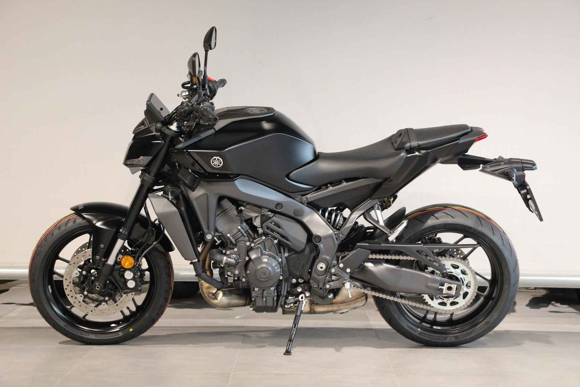 Yamaha MT-09 Y-AMT - 5/15