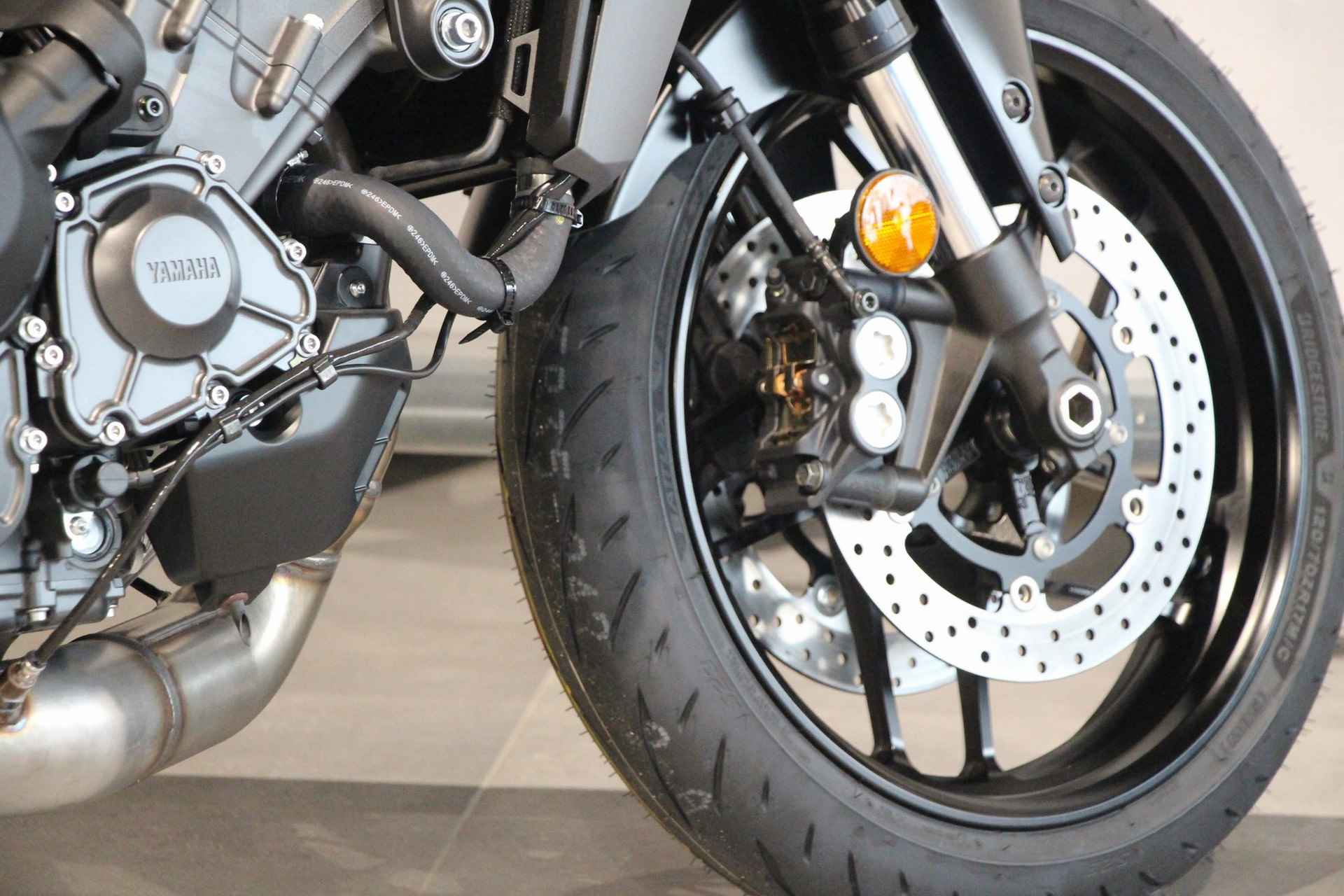 Yamaha MT-09 Y-AMT - 11/15