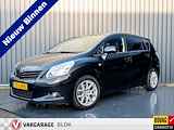 Toyota Verso 1.8 VVT-i Aut. Business | Trekhaak | Camera | Panodak | Leder | Prijs Rijklaar!!