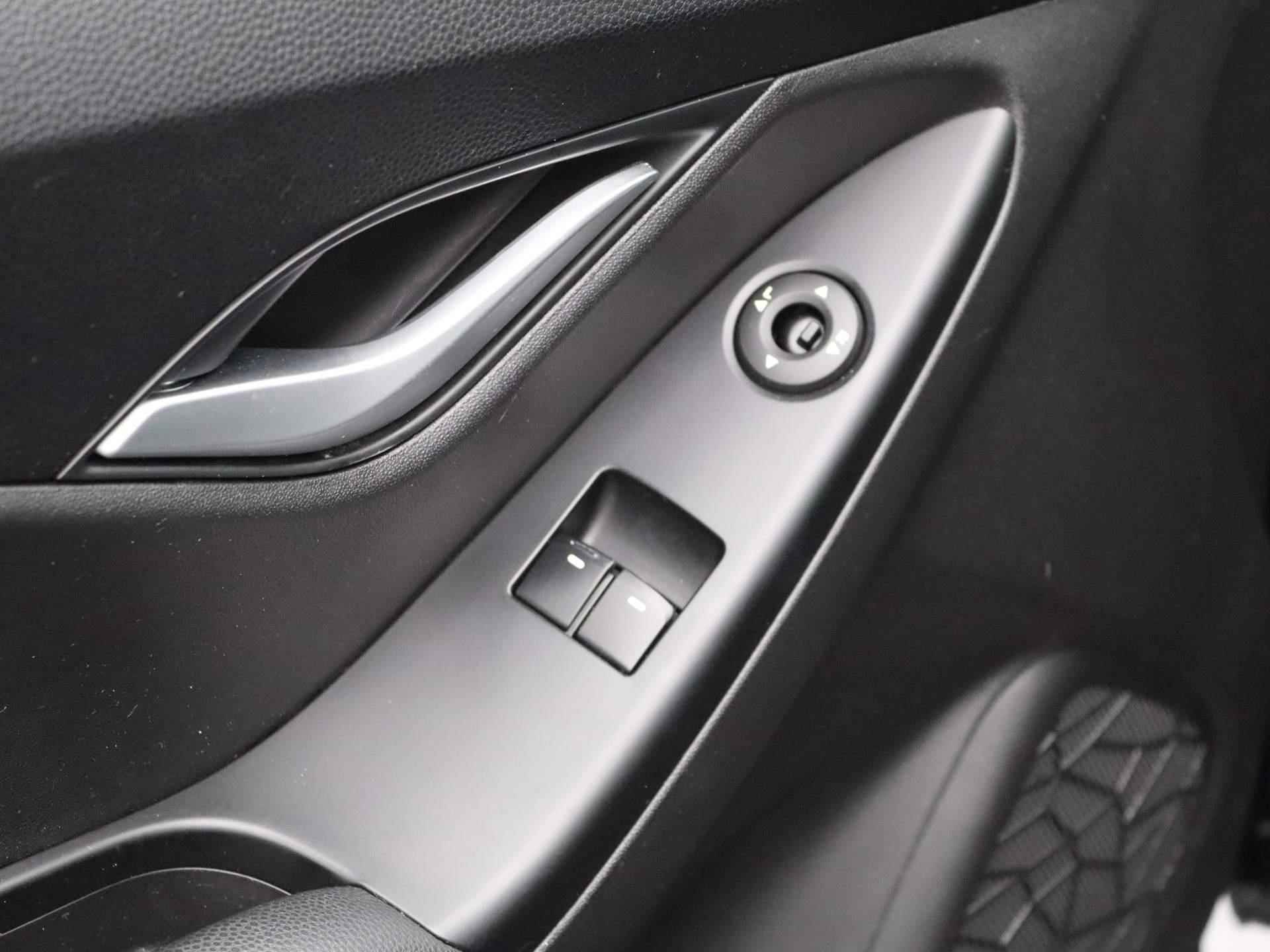 Hyundai ix20 1.4i Go! | Bluetooth | Climate control | Parkeersensoren | Cruis Control | - 12/31