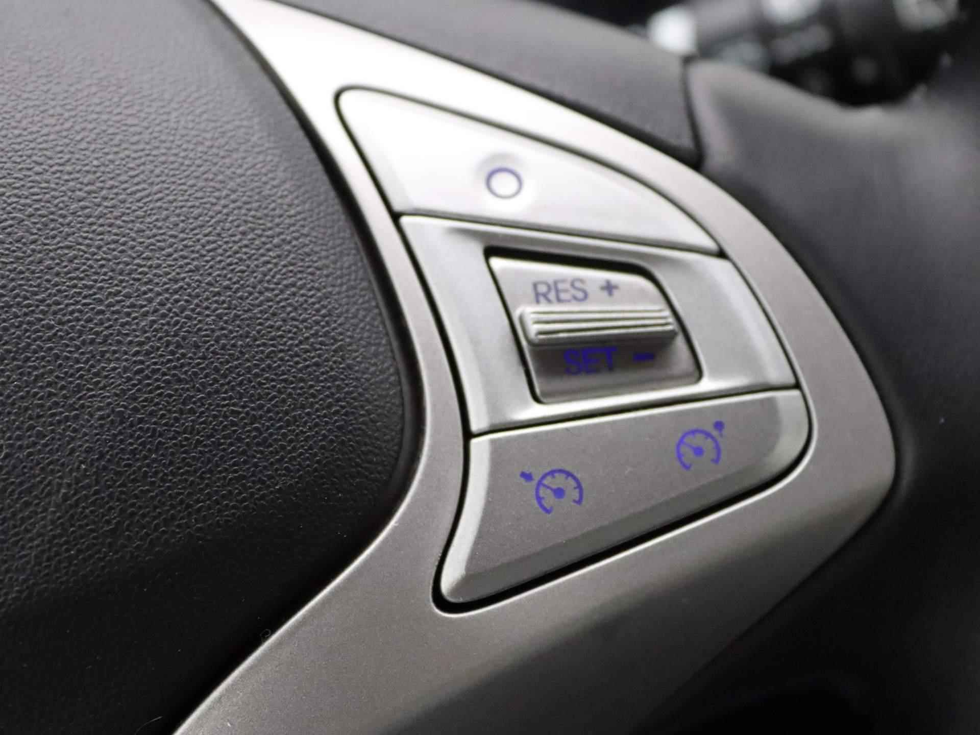 Hyundai ix20 1.4i Go! | Bluetooth | Climate control | Parkeersensoren | Cruis Control | - 16/31