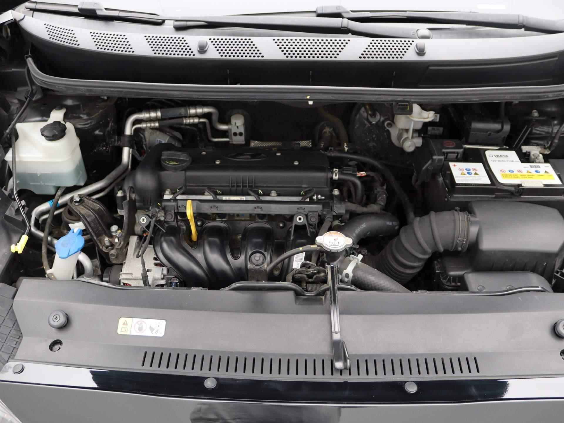 Hyundai ix20 1.4i Go! | Bluetooth | Climate control | Parkeersensoren | Cruis Control | - 20/31