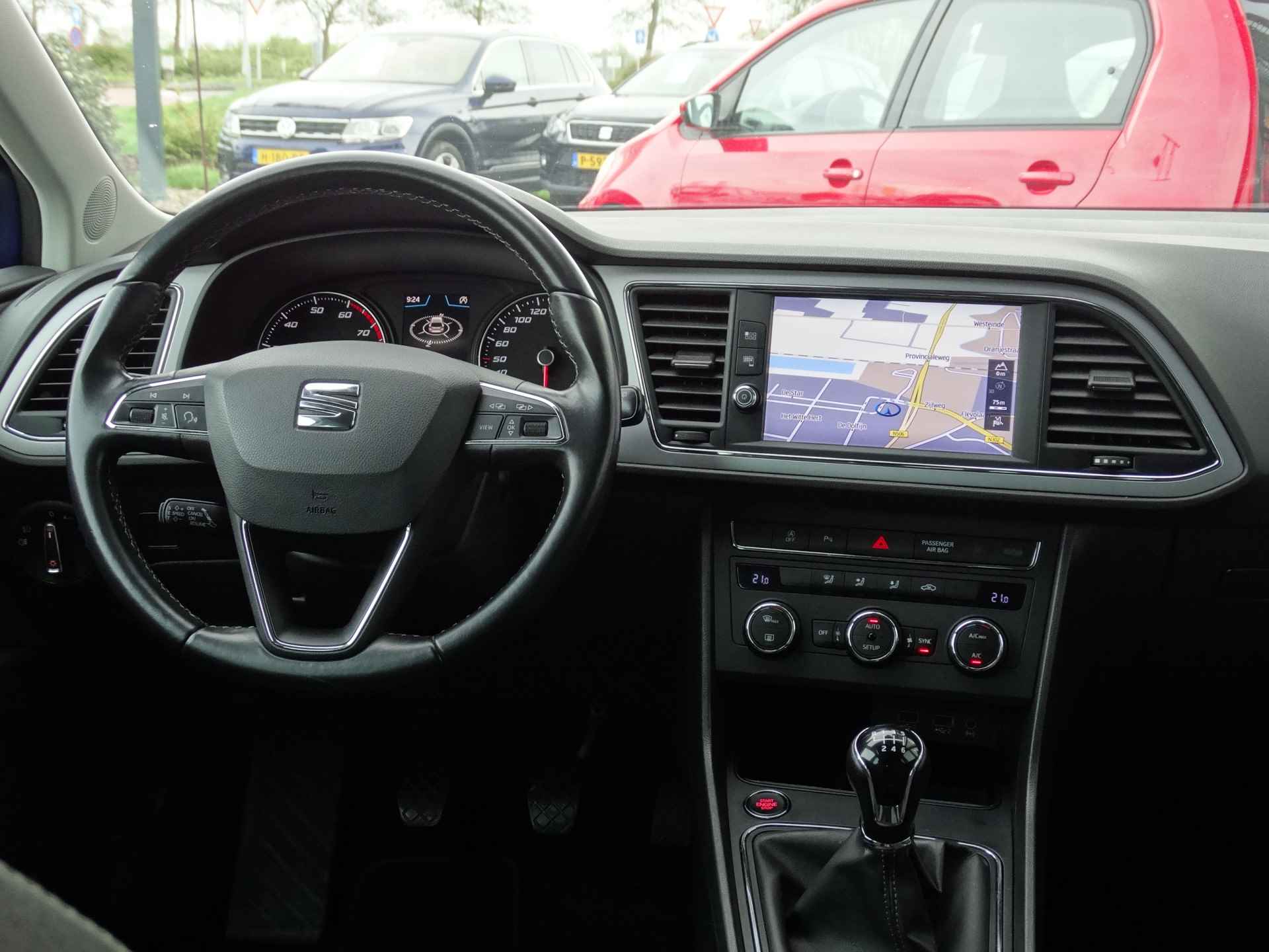 SEAT Leon 1.0 EcoTSI Style Business Intense | Navigatie | Climate Control | Parkeersensoren | Apple Carplay/Android Auto | - 12/34