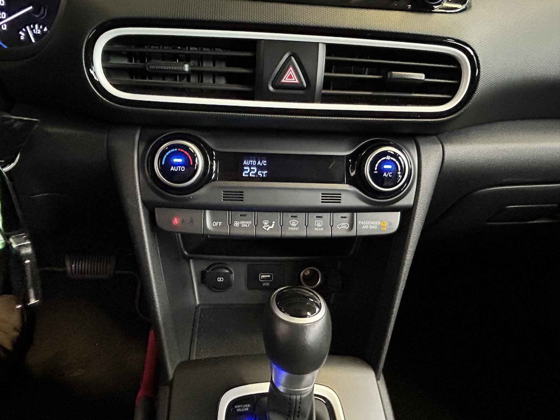 Hyundai Kona 1.6 GDI HEV Comfort Smart | Navigatie - 13/15