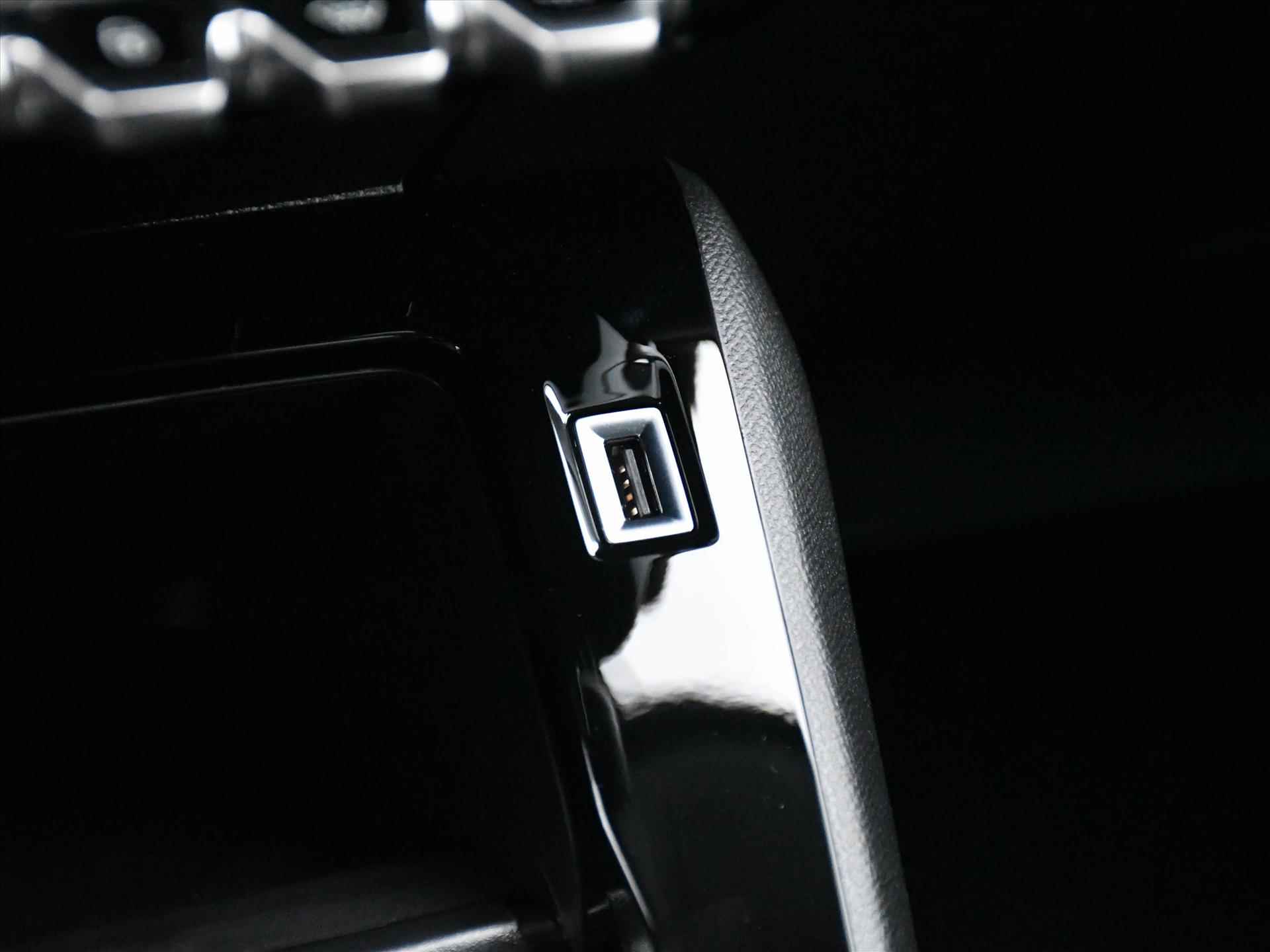 Peugeot e-208 Style 50kWh 136pk Automaat NAVI | CRUISE | CLIMA | LED | 16''LM | PDC | DAB | APPLE CARPLAY | STOELVERWARMING | USB - 20/30