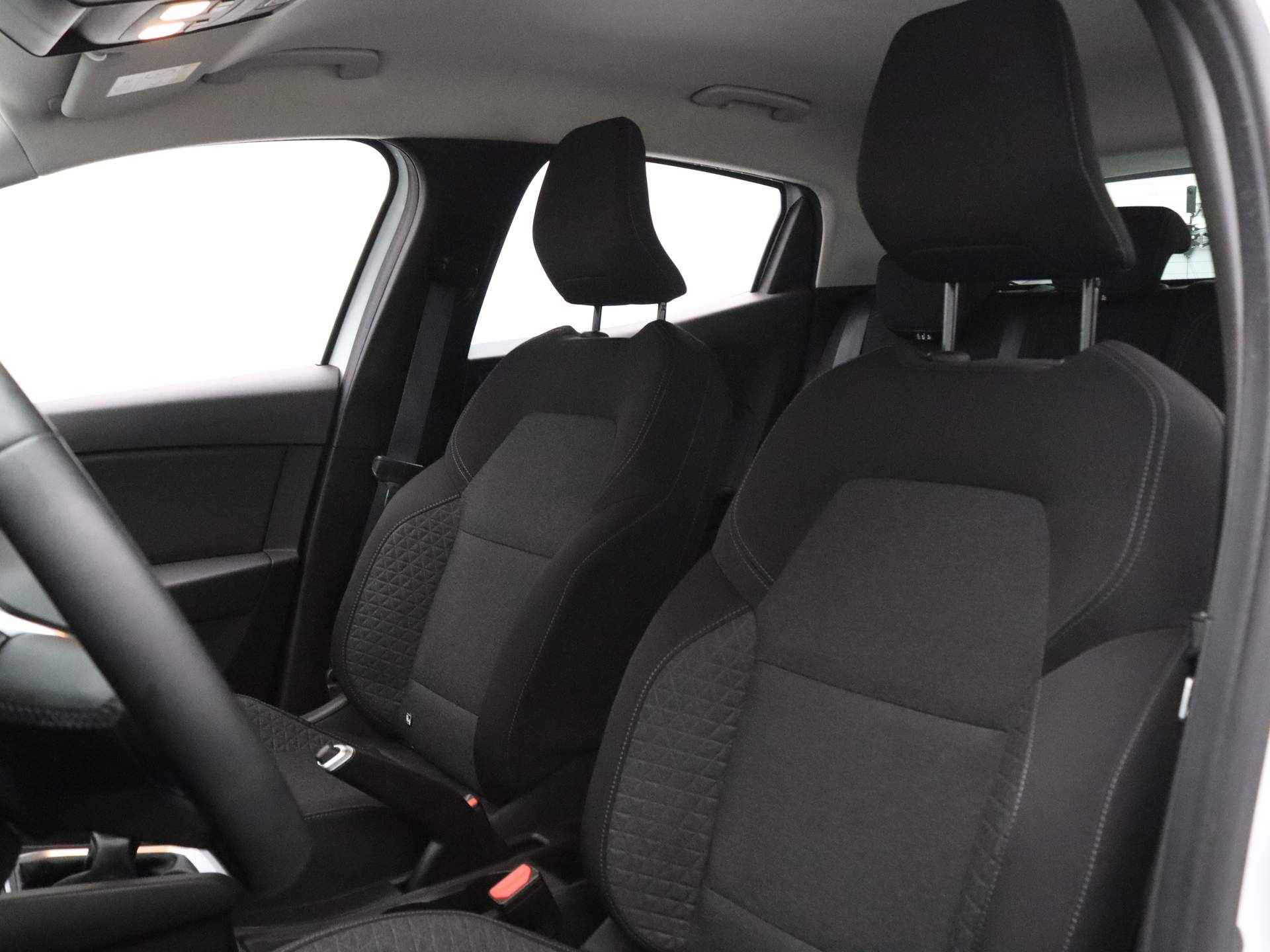 Renault Clio TCe 100pk Zen ALL-IN PRIJS! Airco | Cruise control | Apple Carplay - 5/37