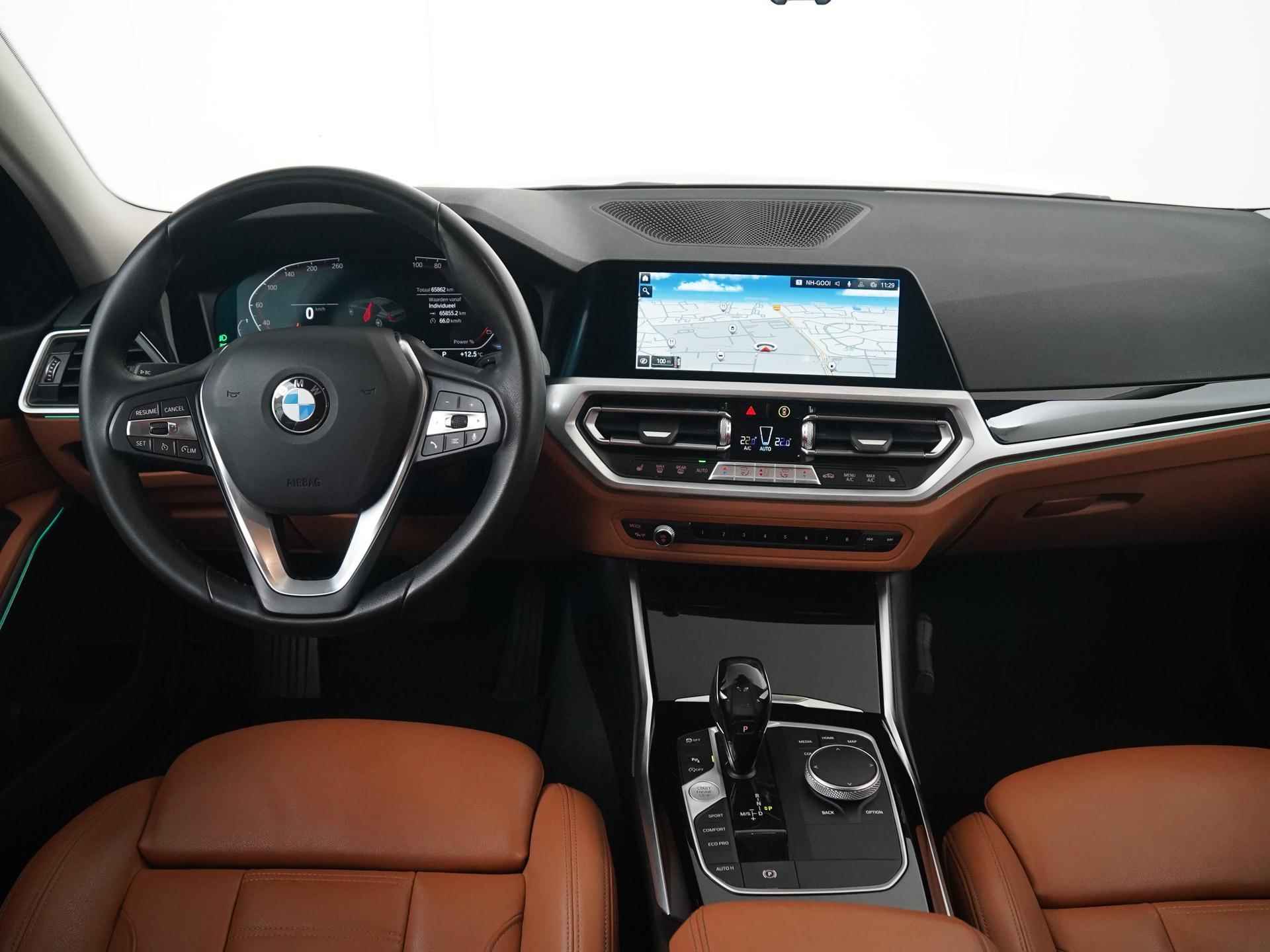 BMW 3-serie 318i High Executive Sport Line | Leder | Navigatie | Apple Carplay | Zondag Open! - 5/37