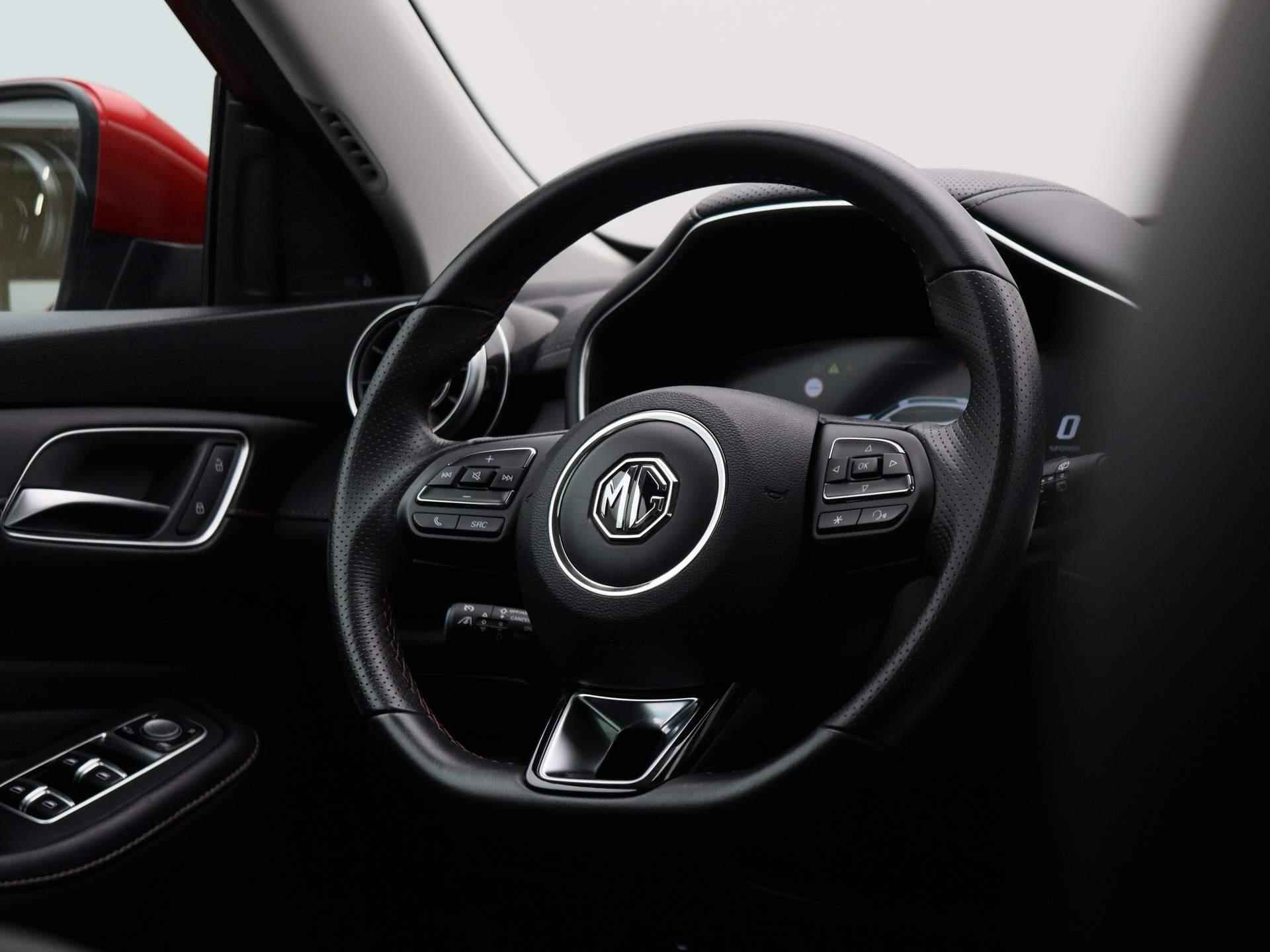 MG EHS 1.5 TGDI Luxury | Leder | Panoramadak | Led Sfeerlicht | 360 Camera | Adaptive Cruise Control | Elec. Achterklep | - 38/44