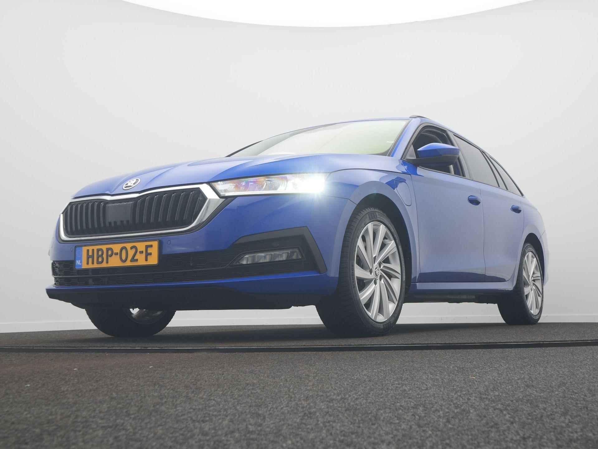 Skoda Octavia Combi 1.4 TSI iV PHEV Business Edition Navigatie - Clima - Stoelverwarming - L.M.Velgen - 9/53