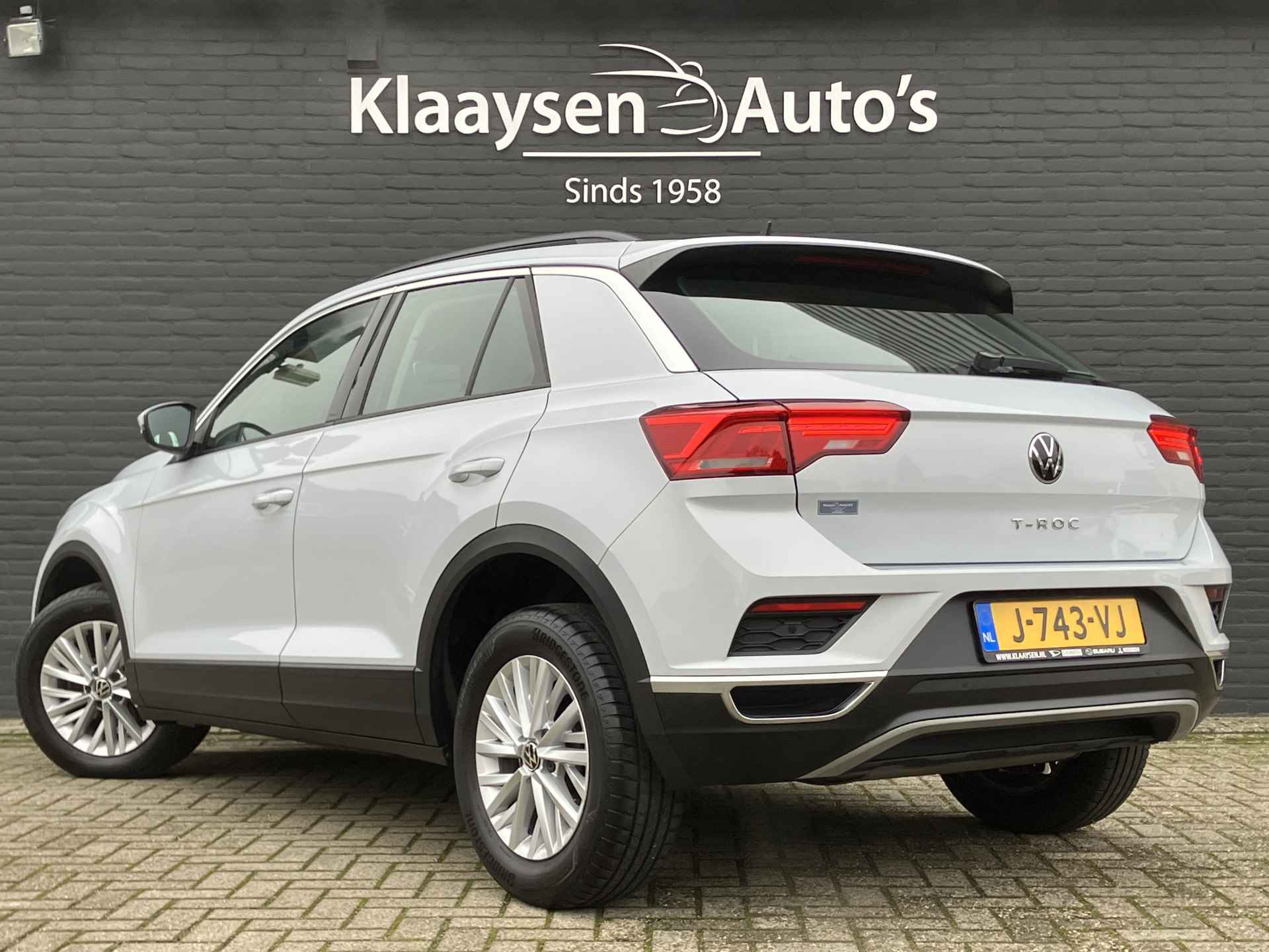 Volkswagen T-Roc 1.0 TSI Style 116 pk | dealer onderhouden | adaptieve cruise | airco | rij assistentie | parkeersensoren - 8/34