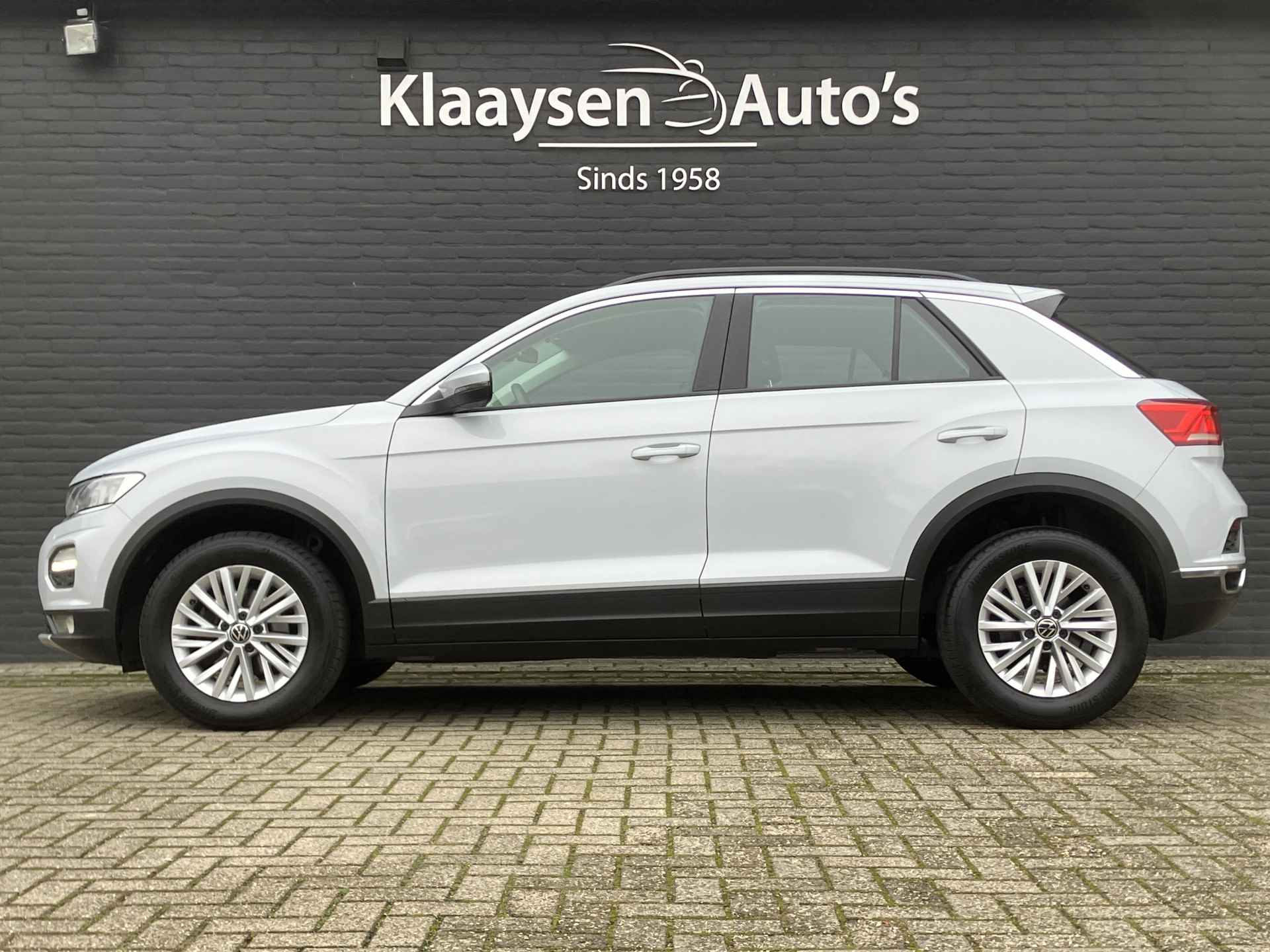 Volkswagen T-Roc 1.0 TSI Style 116 pk | dealer onderhouden | adaptieve cruise | airco | rij assistentie | parkeersensoren - 9/34