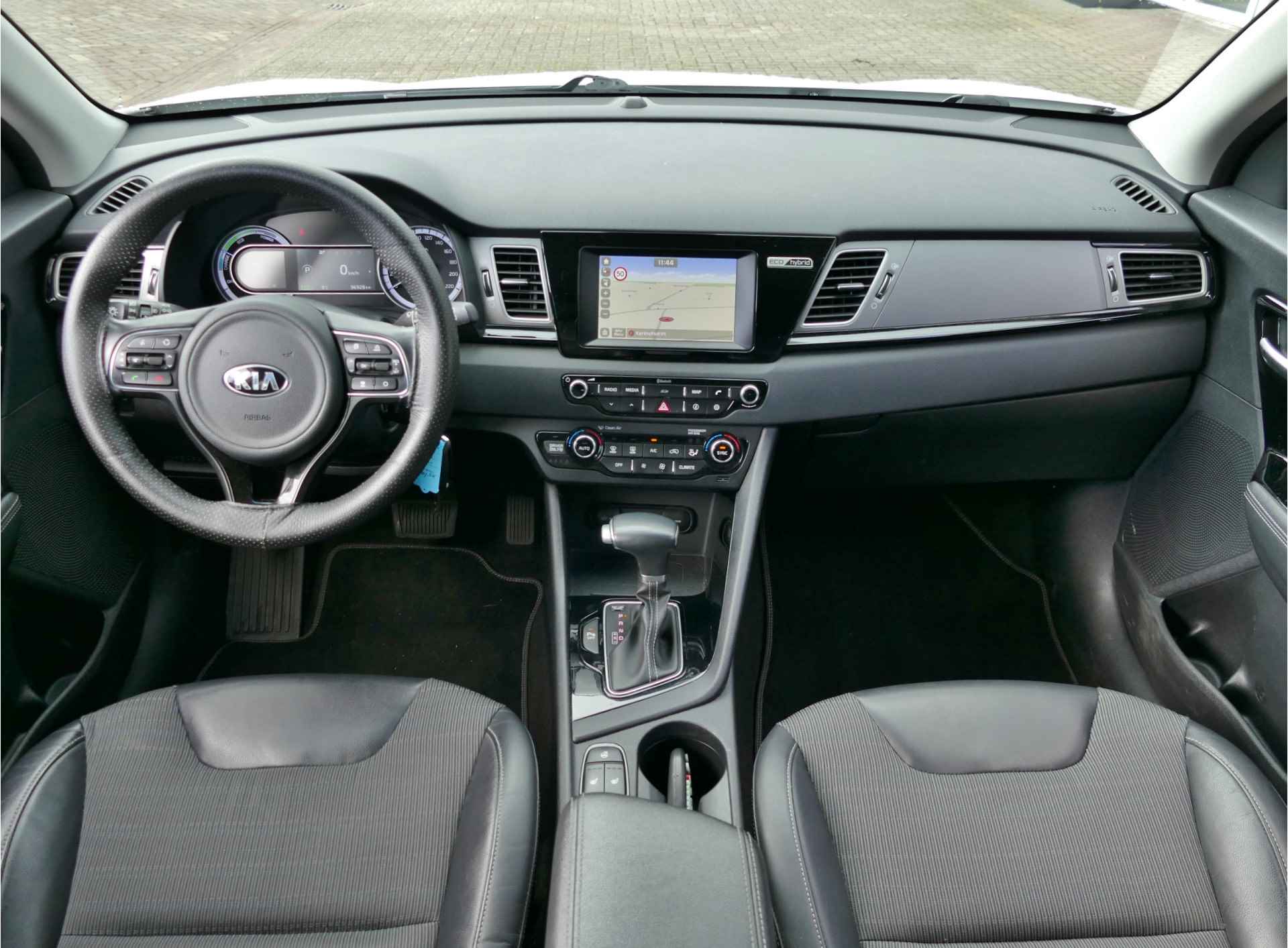 Kia Niro 1.6 GDi Hybrid | 100% onderhouden | verwarmd stuur | Apple CarPlay /Android auto - 15/55