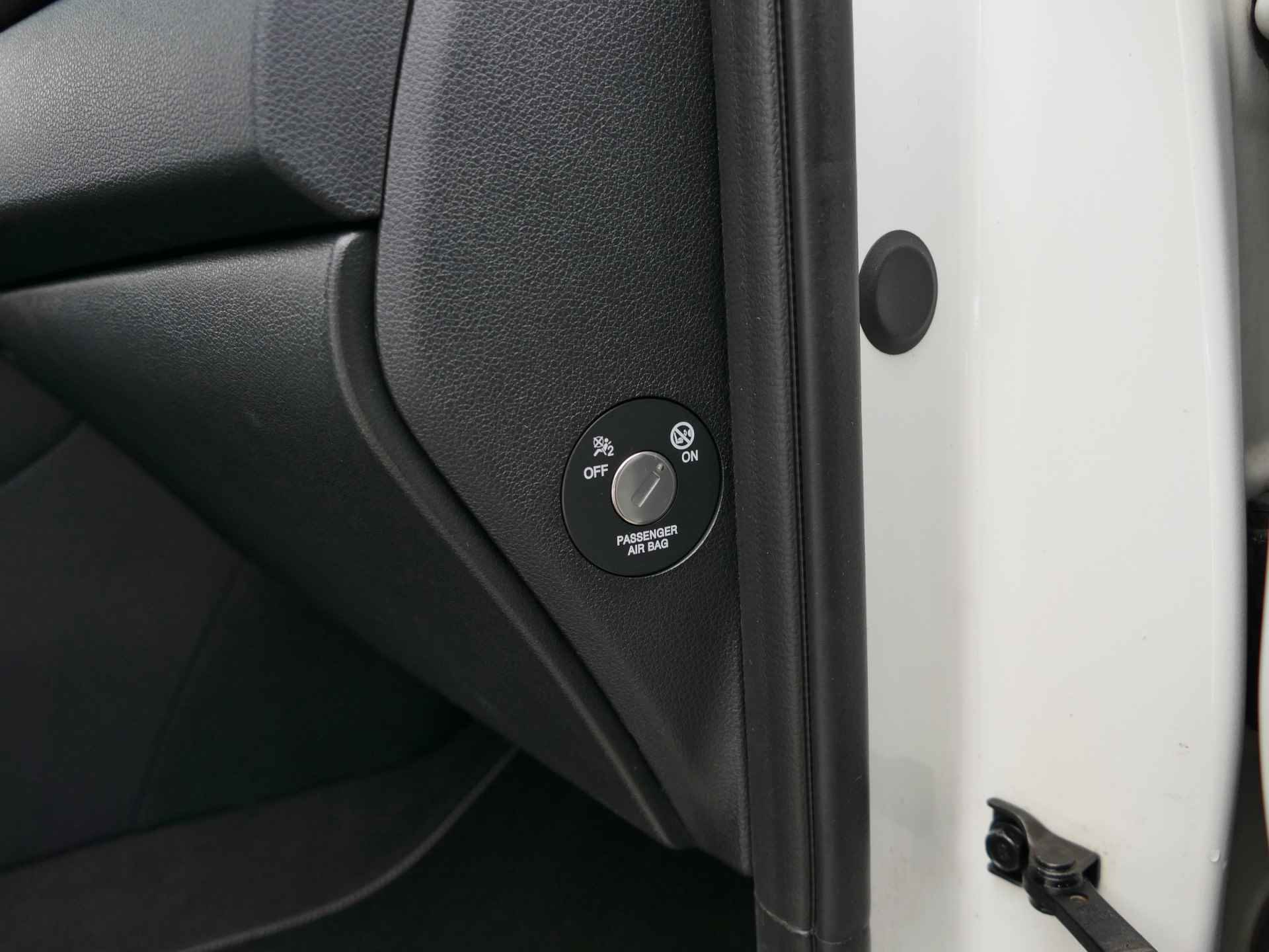 Kia Niro 1.6 GDi Hybrid | 100% onderhouden | verwarmd stuur | Apple CarPlay /Android auto - 41/55