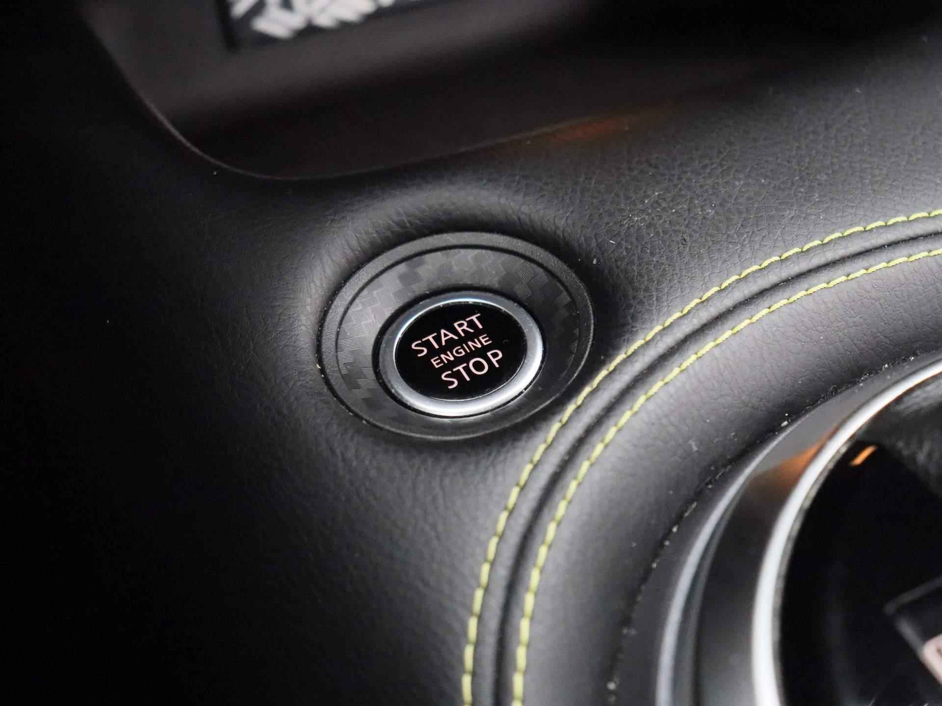 Nissan Juke 1.0 DIG-T Kiiro | Automaat | 19" Lichtmetalen Zwarte Velgen | Climate Control | Half-Leder | Camera | DAB - 27/39