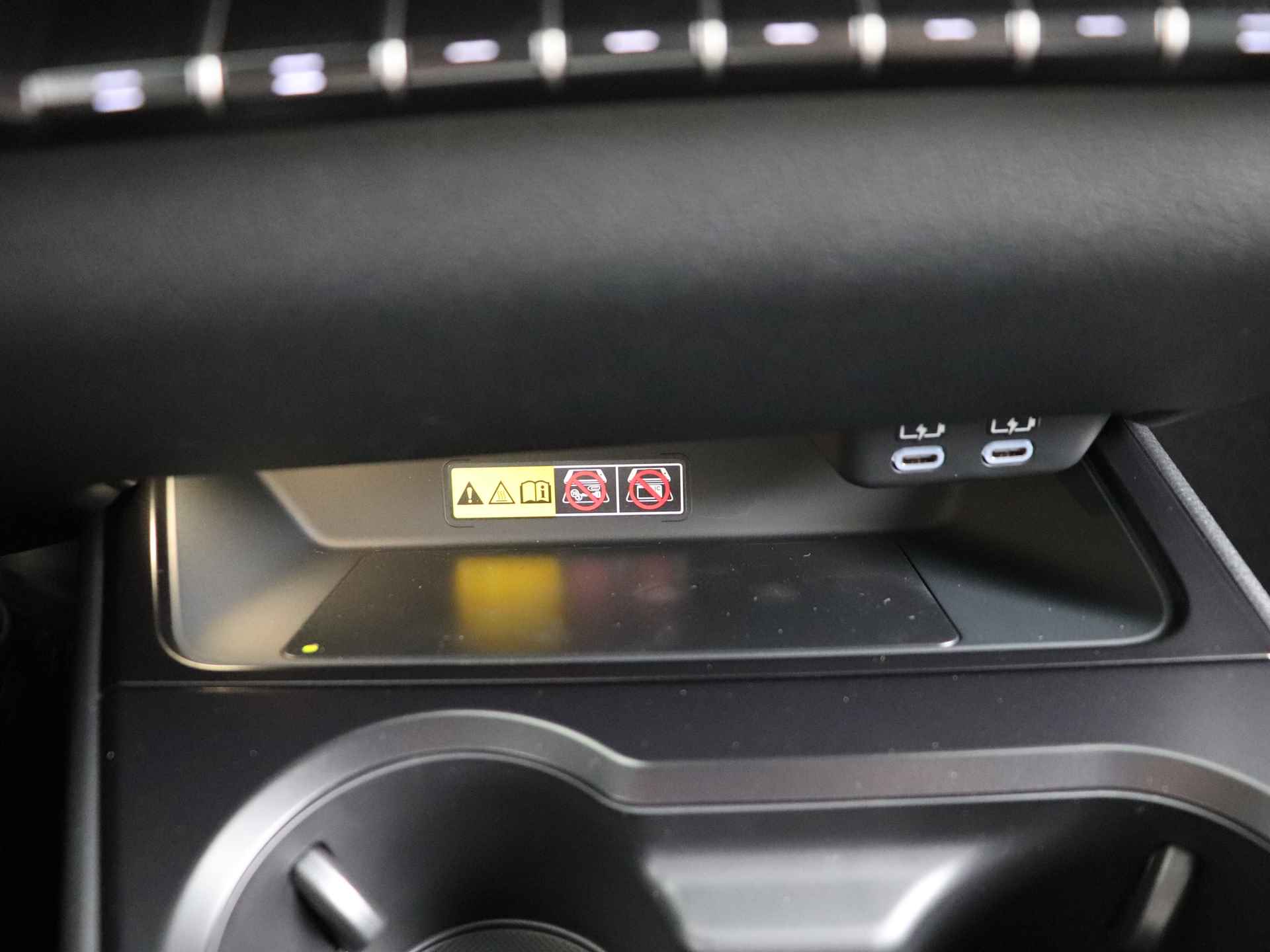 Lexus UX 250h Business Line | Cloud-based Navigatie | Hey Lexus Voice Control | Apple Carplay/ Android Auto | - 25/42