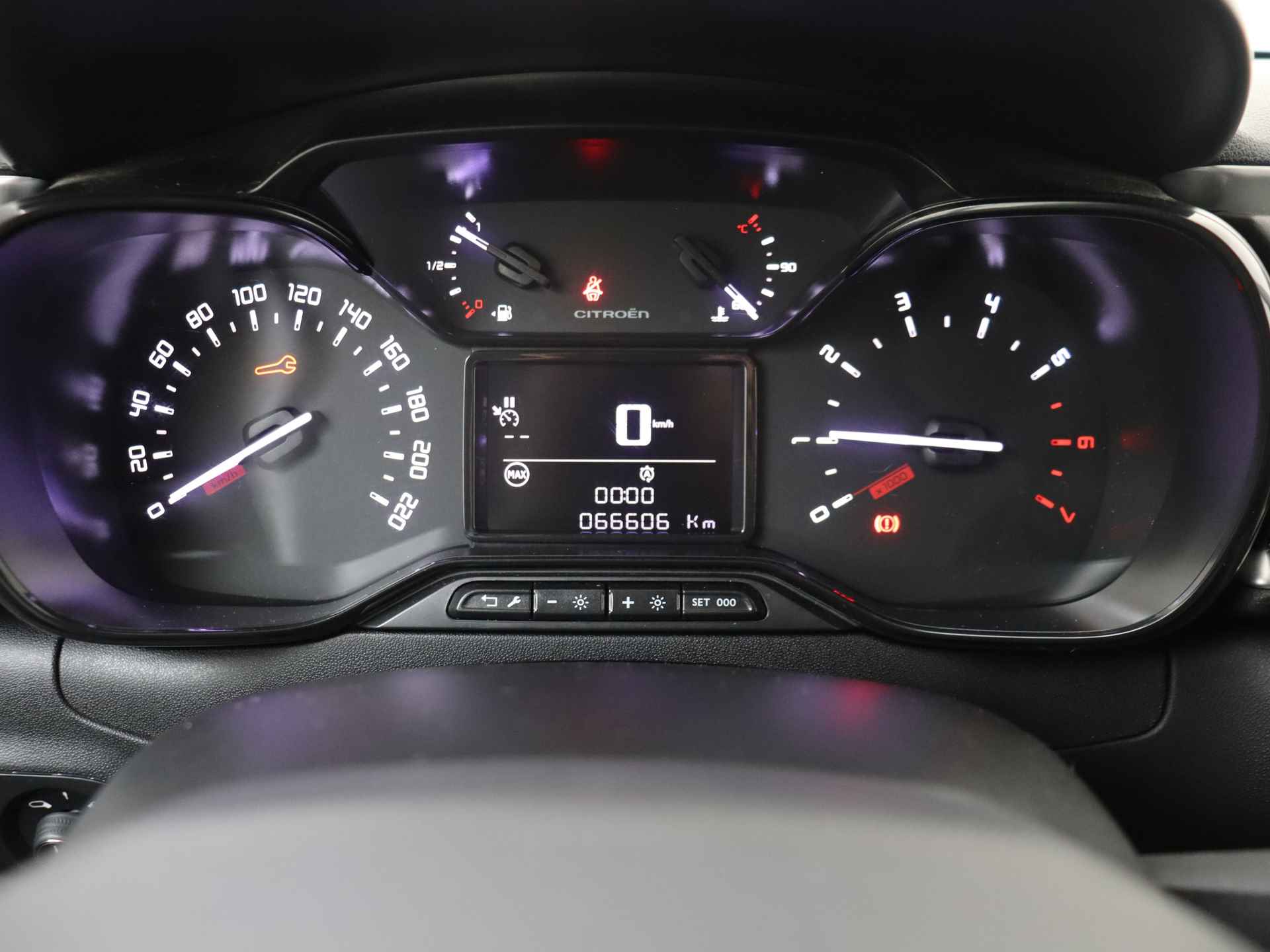 Citroën C3 1.2 PureTech S&S Feel 5 deurs | Climate Control | Navigatie | Parkeerhulp Achter - 8/35