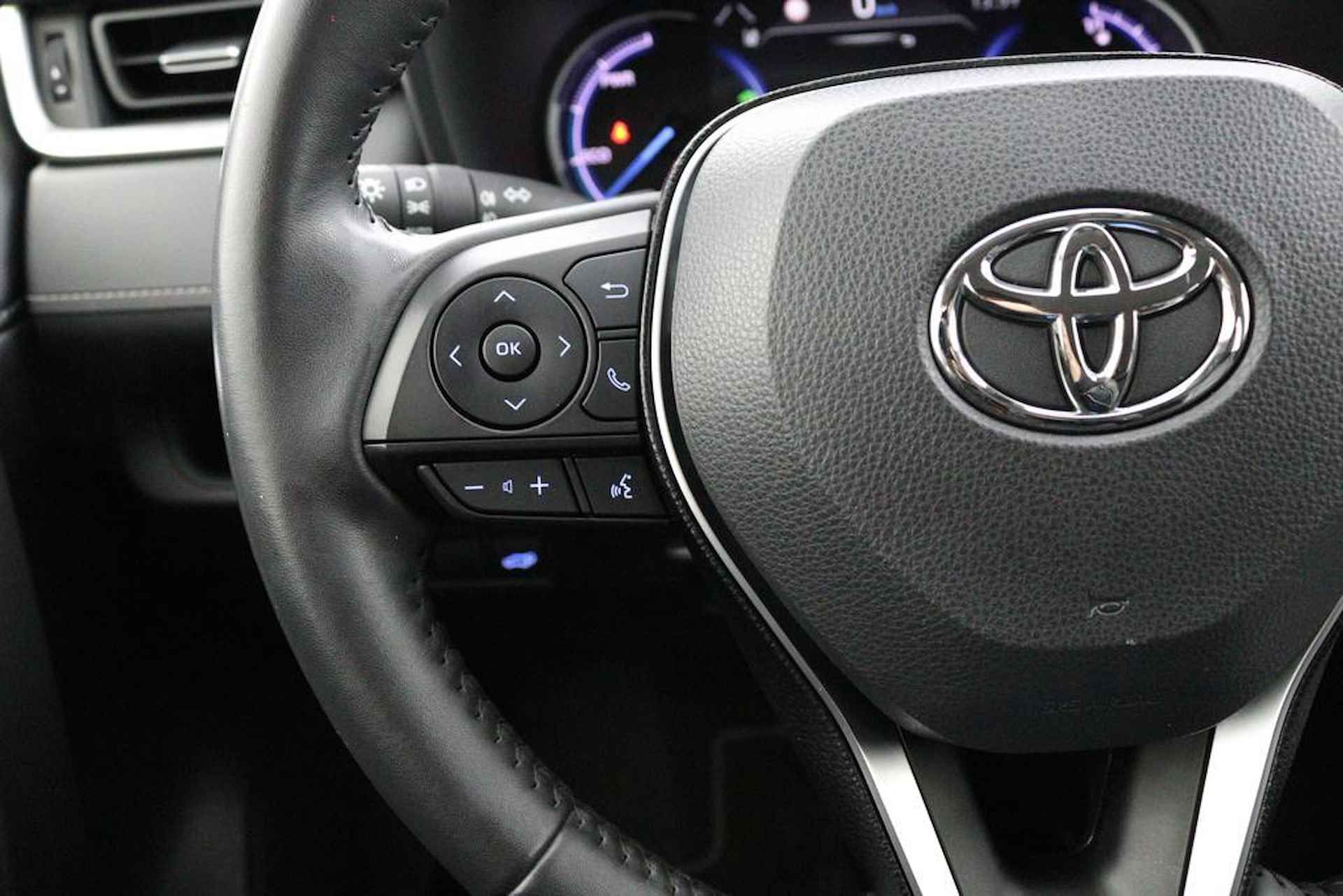 Toyota RAV4 2.5 Hybrid Style | Trekhaak | Elektrische achterklep | Apple carplay/Android auto| - 19/48