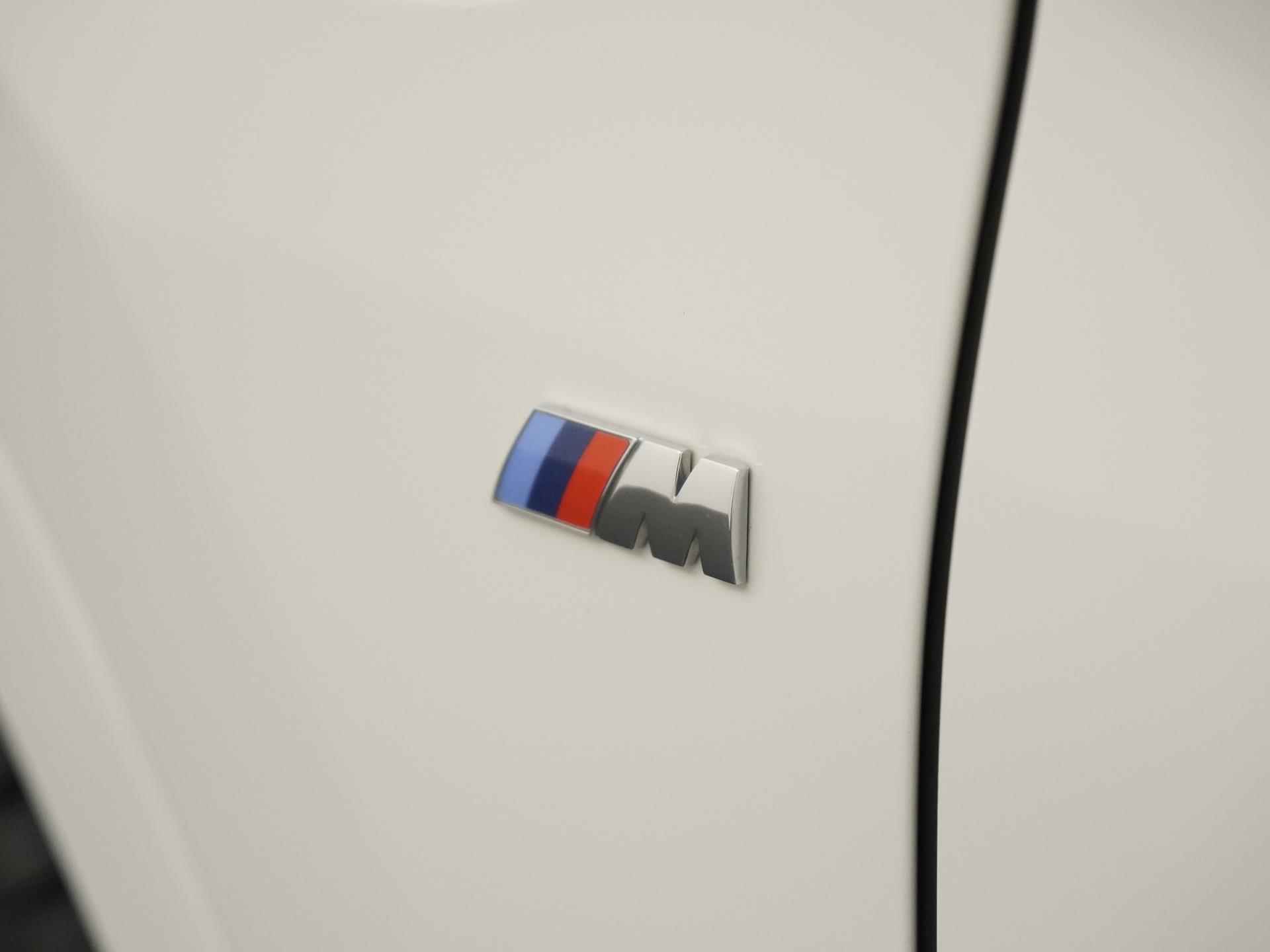 BMW X1 xDrive25e M Sport Shadow | Trekhaak | LED | Elek klep | Zondag Open! - 37/41