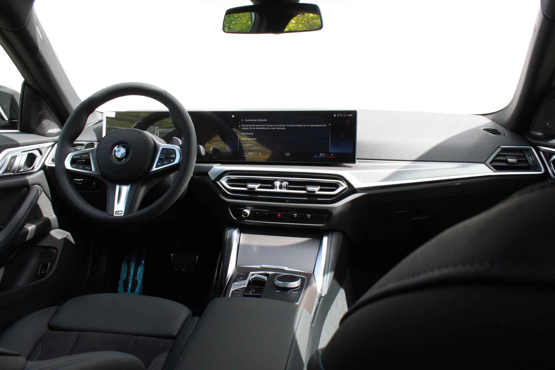 BMW 4 Serie Gran Coupé 430i M Sport Automaat / Harman Kardon / Widescreen Display / Parking Assistant / M Sportonderstel / Live Cockpit Plus - 7/28