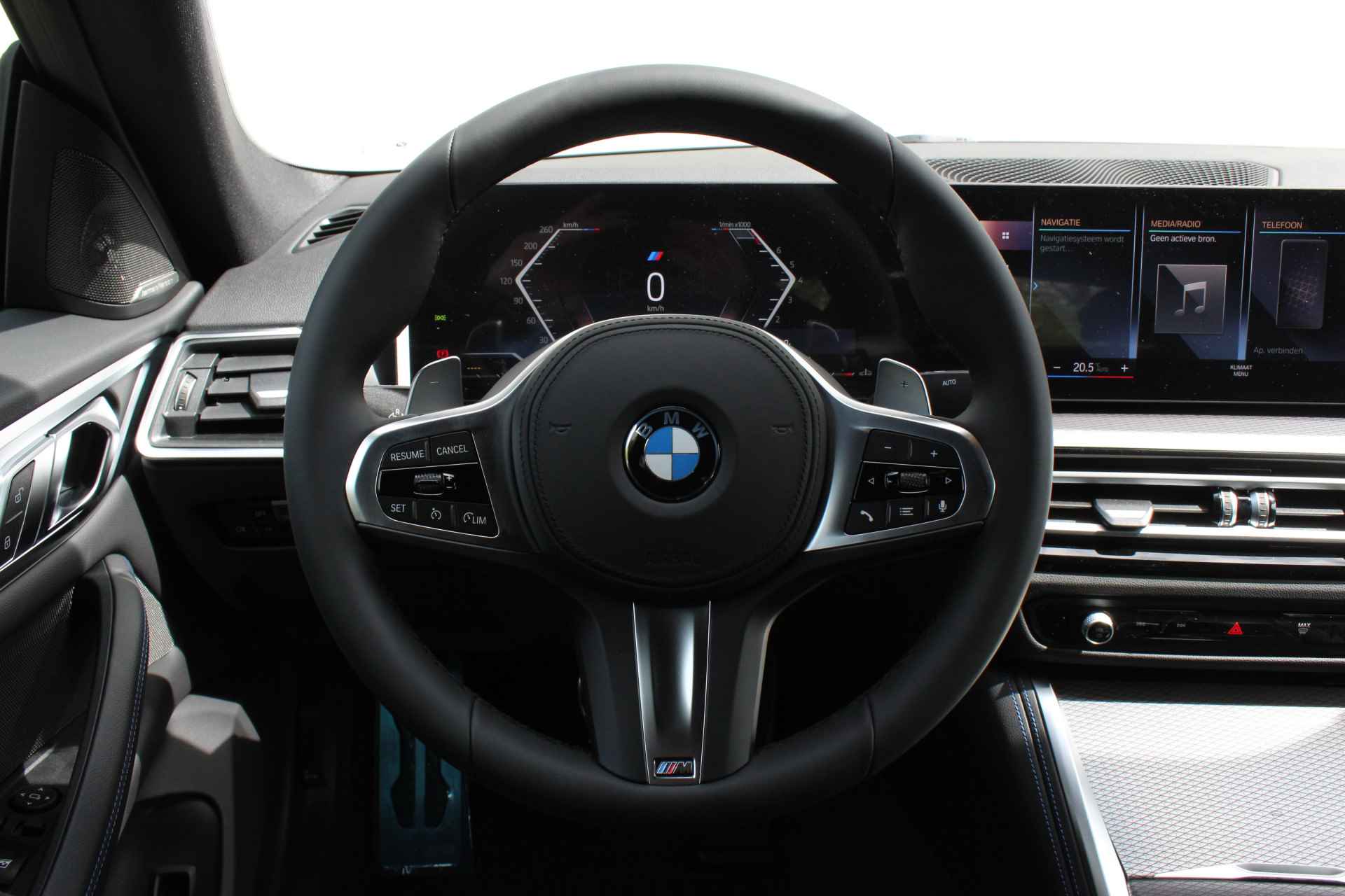 BMW 4 Serie Gran Coupé 430i M Sport Automaat / Harman Kardon / Widescreen Display / Parking Assistant / M Sportonderstel / Live Cockpit Plus - 16/28