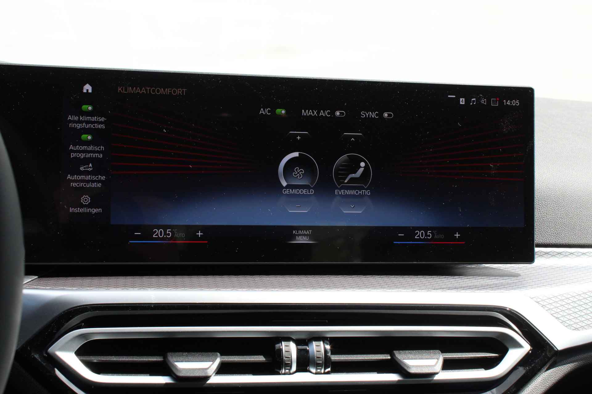 BMW 4 Serie Gran Coupé 430i M Sport Automaat / Harman Kardon / Widescreen Display / Parking Assistant / M Sportonderstel / Live Cockpit Plus - 20/28