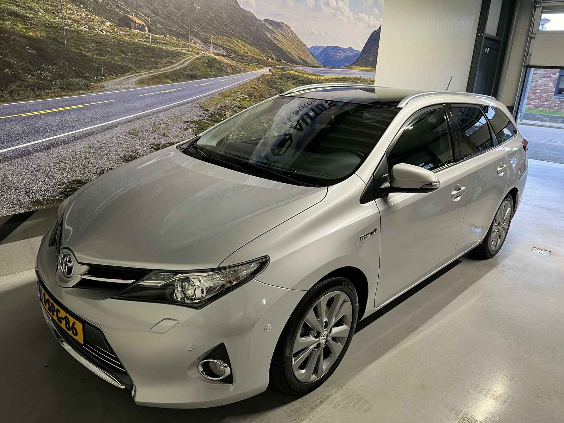 Toyota Auris Touring Sports 1.8 Hybrid Lease Pro - 12/35