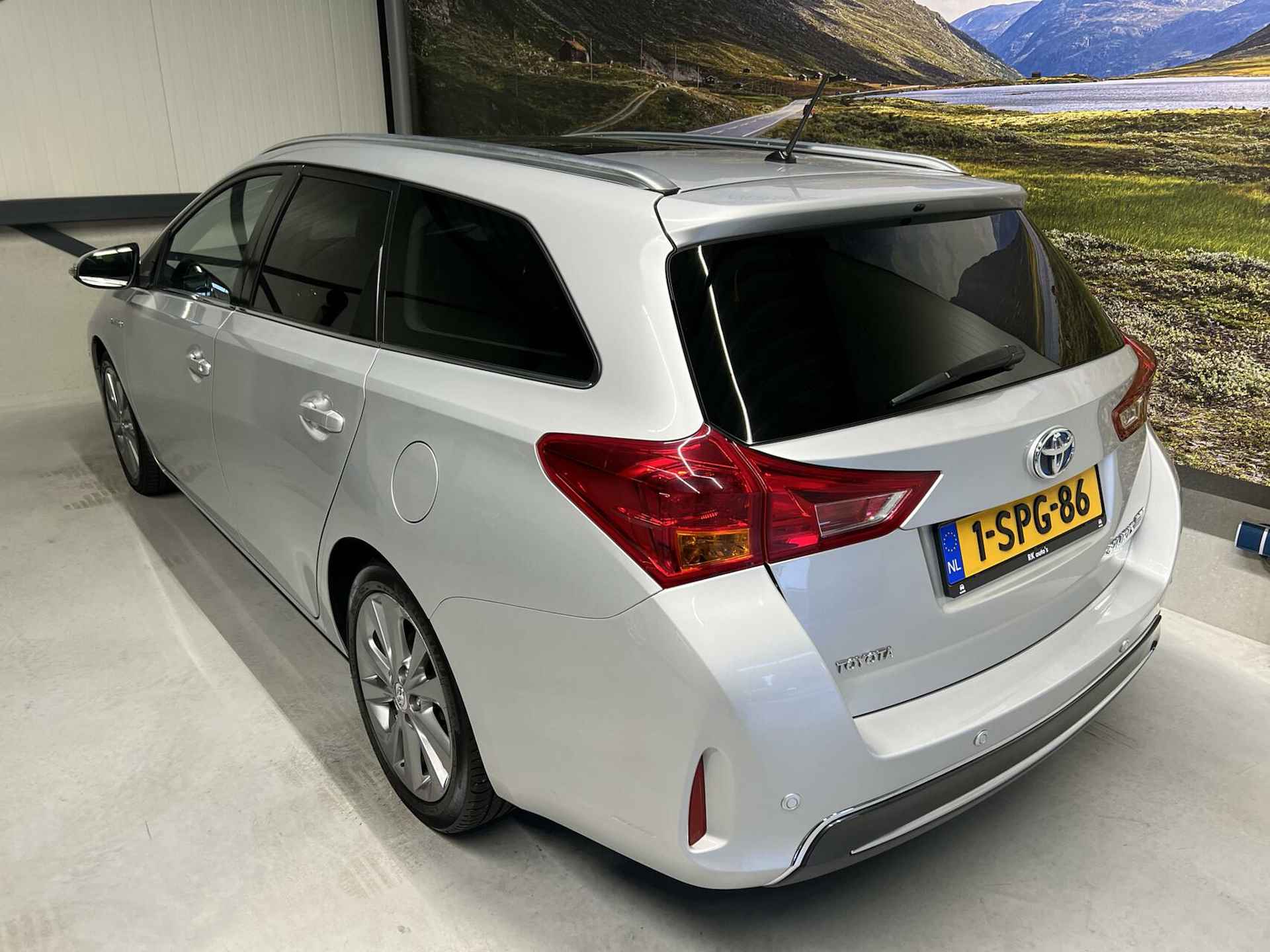 Toyota Auris Touring Sports 1.8 Hybrid Lease Pro - 14/35