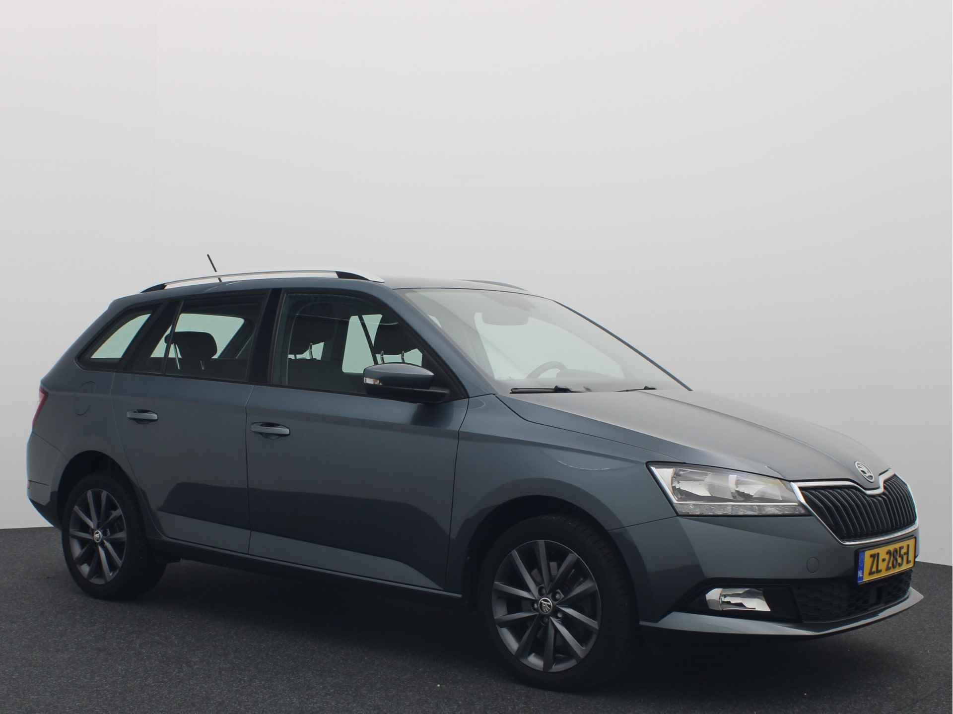 Škoda Fabia Combi 1.0 TSI 110PK Business Edition AUTOMAAT / STOELVERW / CLIMA / PDC / DAB+ / CRUISE / NL-AUTO - 17/44