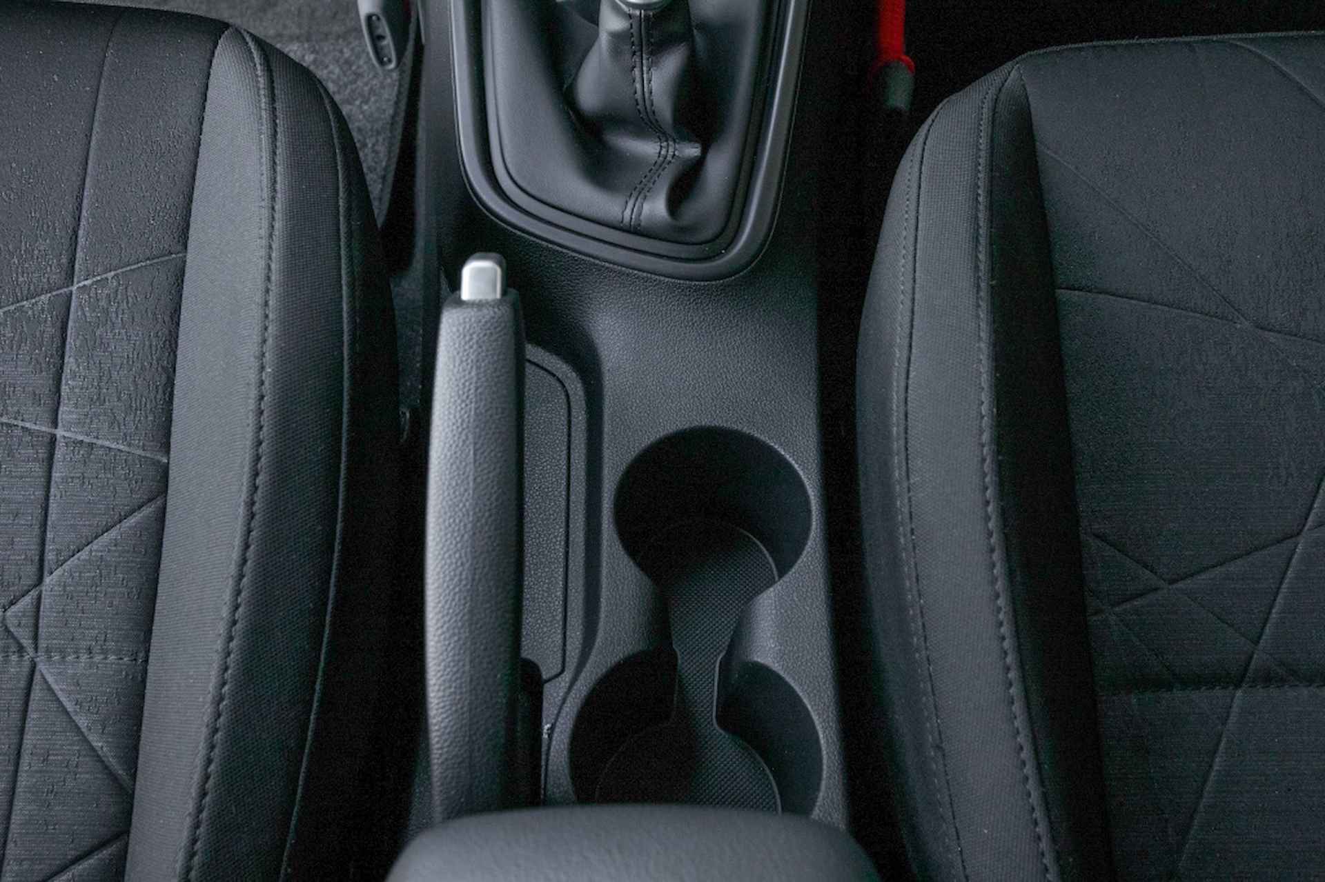 Hyundai Bayon 1.0 T-GDI Comfort | Zwart dak | Navigatie via Carplay | Private - 35/41