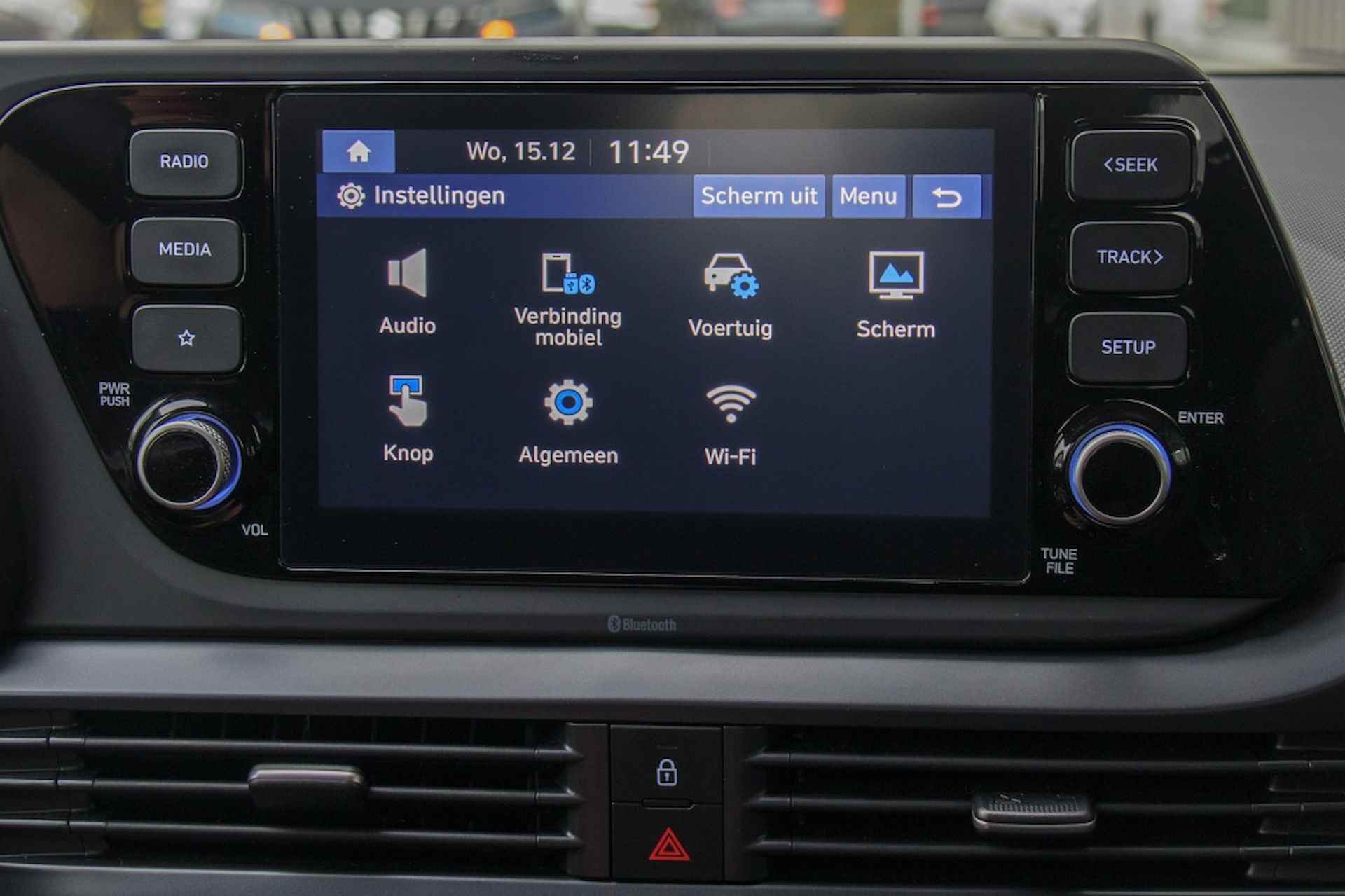 Hyundai Bayon 1.0 T-GDI Comfort | Zwart dak | Navigatie via Carplay | Private - 41/41