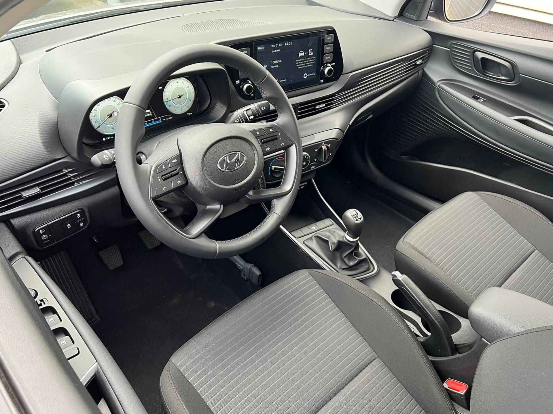 Hyundai i20 1.2 MPI Comfort Airco | Cruise | Camera | Apple Carplay | Android Auto - 5/28