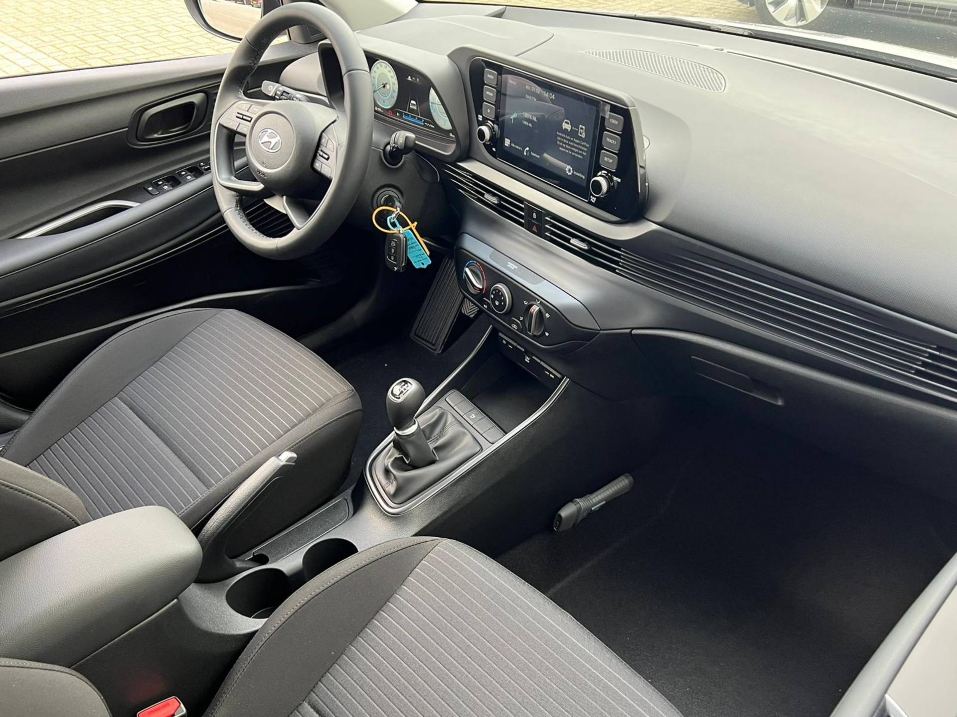 Hyundai i20 1.2 MPI Comfort Airco | Cruise | Camera | Apple Carplay | Android Auto - 9/28