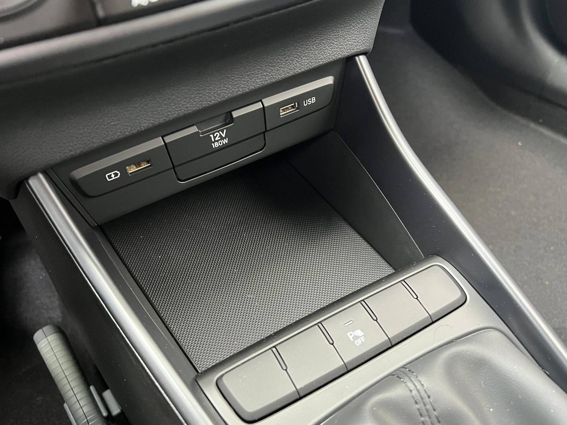 Hyundai i20 1.2 MPI Comfort Airco | Cruise | Camera | Apple Carplay | Android Auto - 14/28