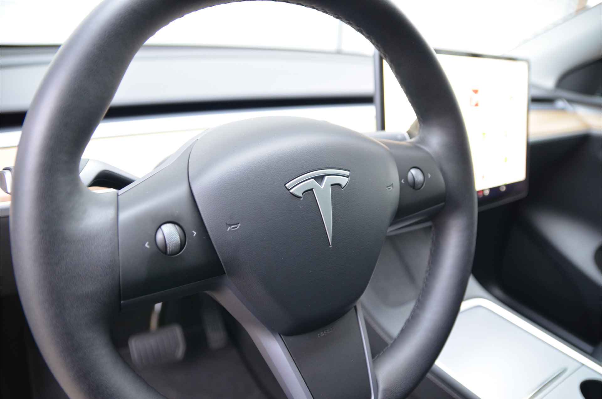 Tesla Model Y Long Range AWD 75 kWh AutoPilot, MARGE - 15/32