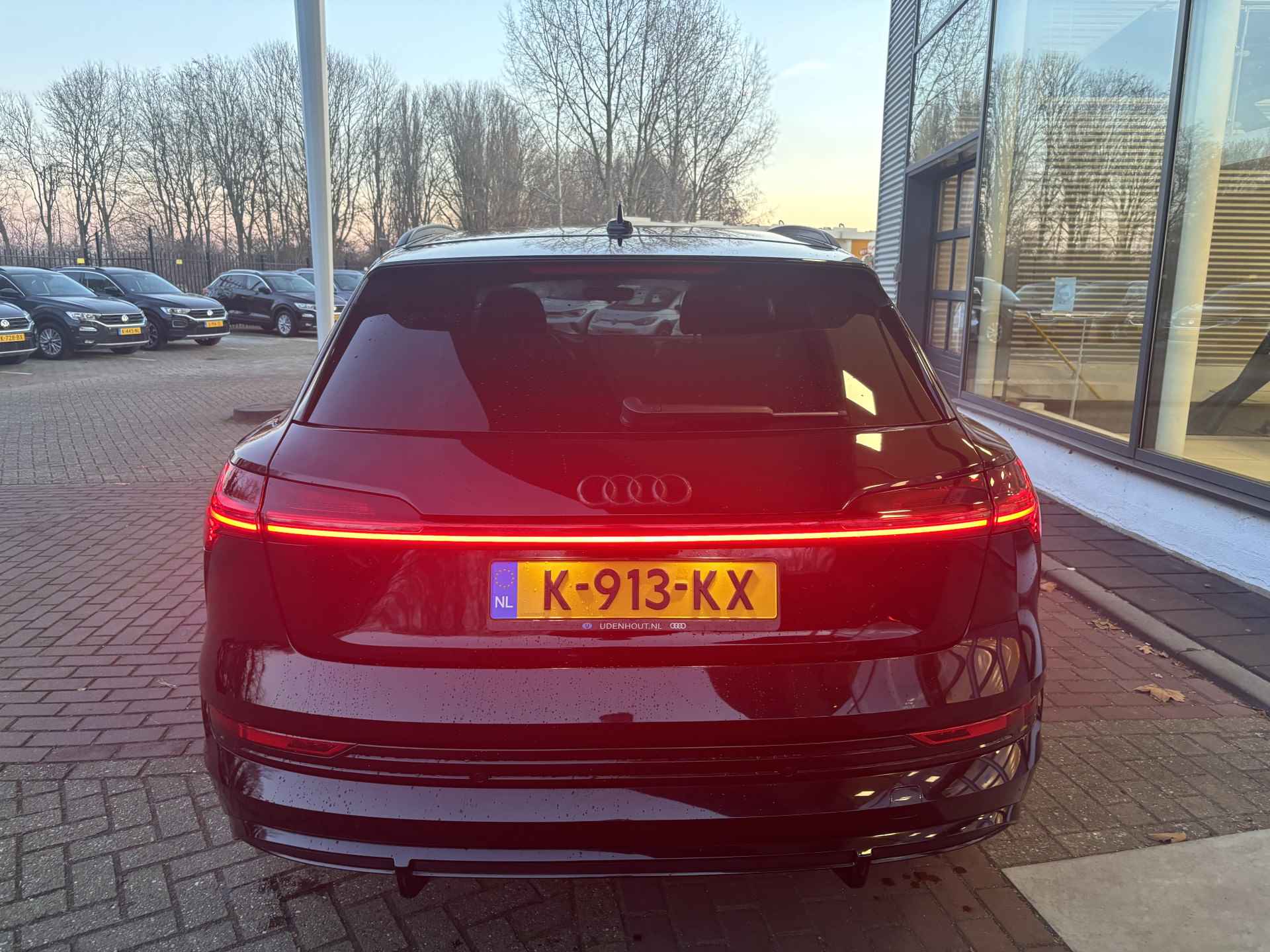 Audi e-tron 50 quattro S edition 71 kWh / S-line / 313 PK / Panorama dak / 12 Maanden Audi Select+ - 15/34