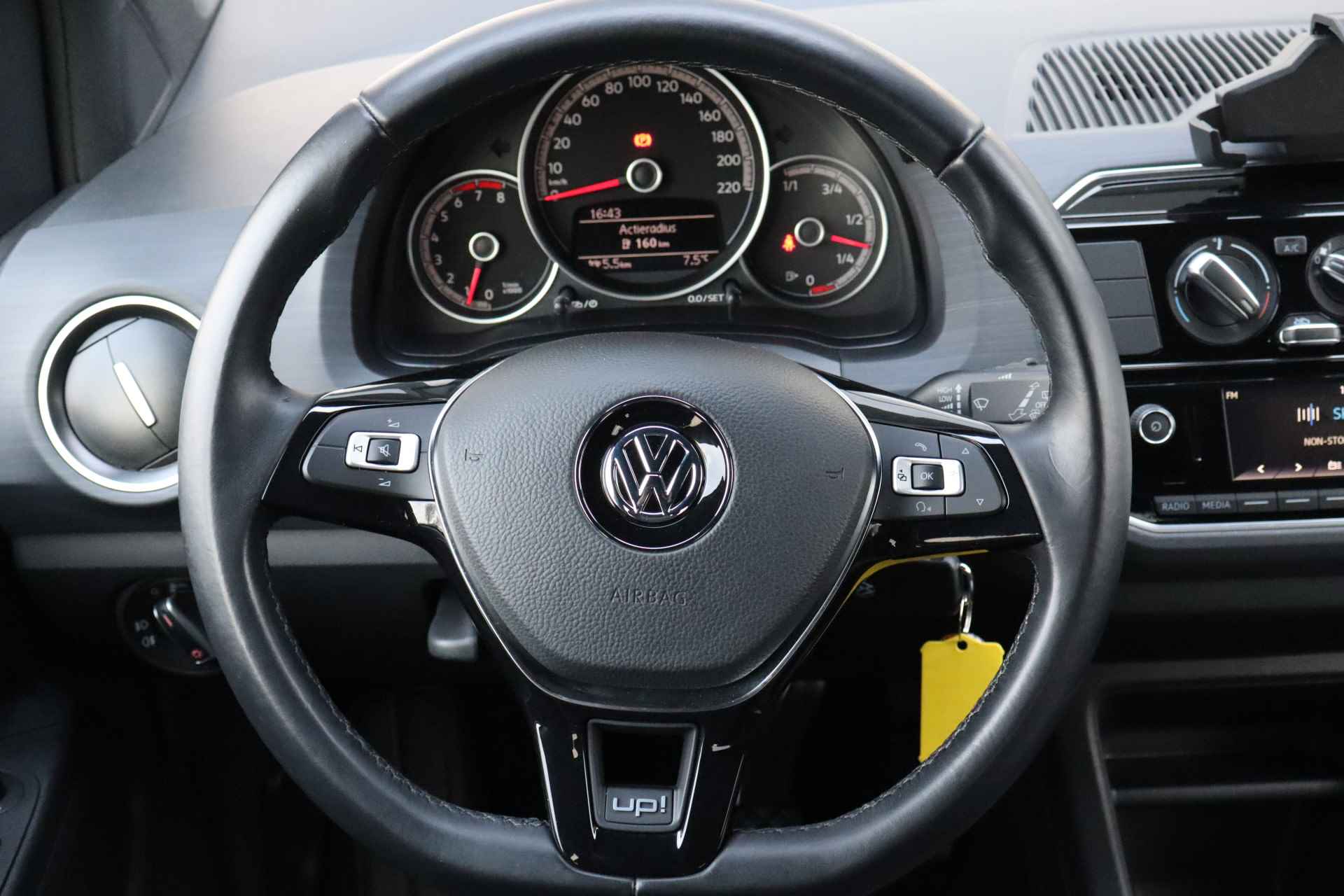 Volkswagen up! 1.0 BMT cross up! | Cruise Control | Parkeersensoren | Bluetooth | - 5/26