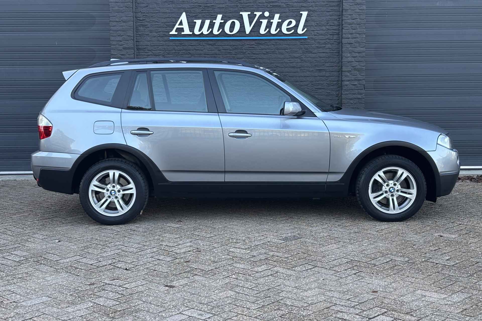 BMW X3 2.0i | Panodak | Xenon | Clima | Slechts 81.000 km | Volledig historie bekend! - 18/40