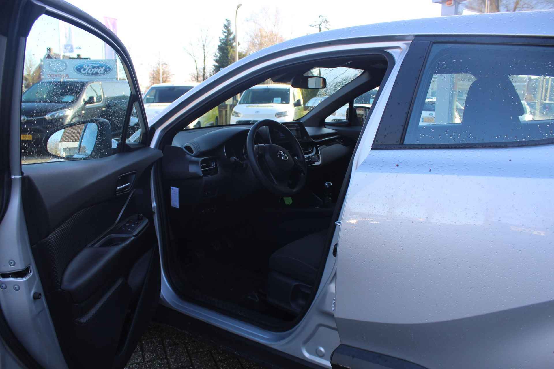 Toyota C-HR 1.2T COMFORT DEALER-ONDERHOUDEN AD-CRUISE AFN.TREKHAAK 1300KG TREKGEWICHT PARKSENSOREN AIRCO EL-RAMEN/SPIEGELS - 6/30